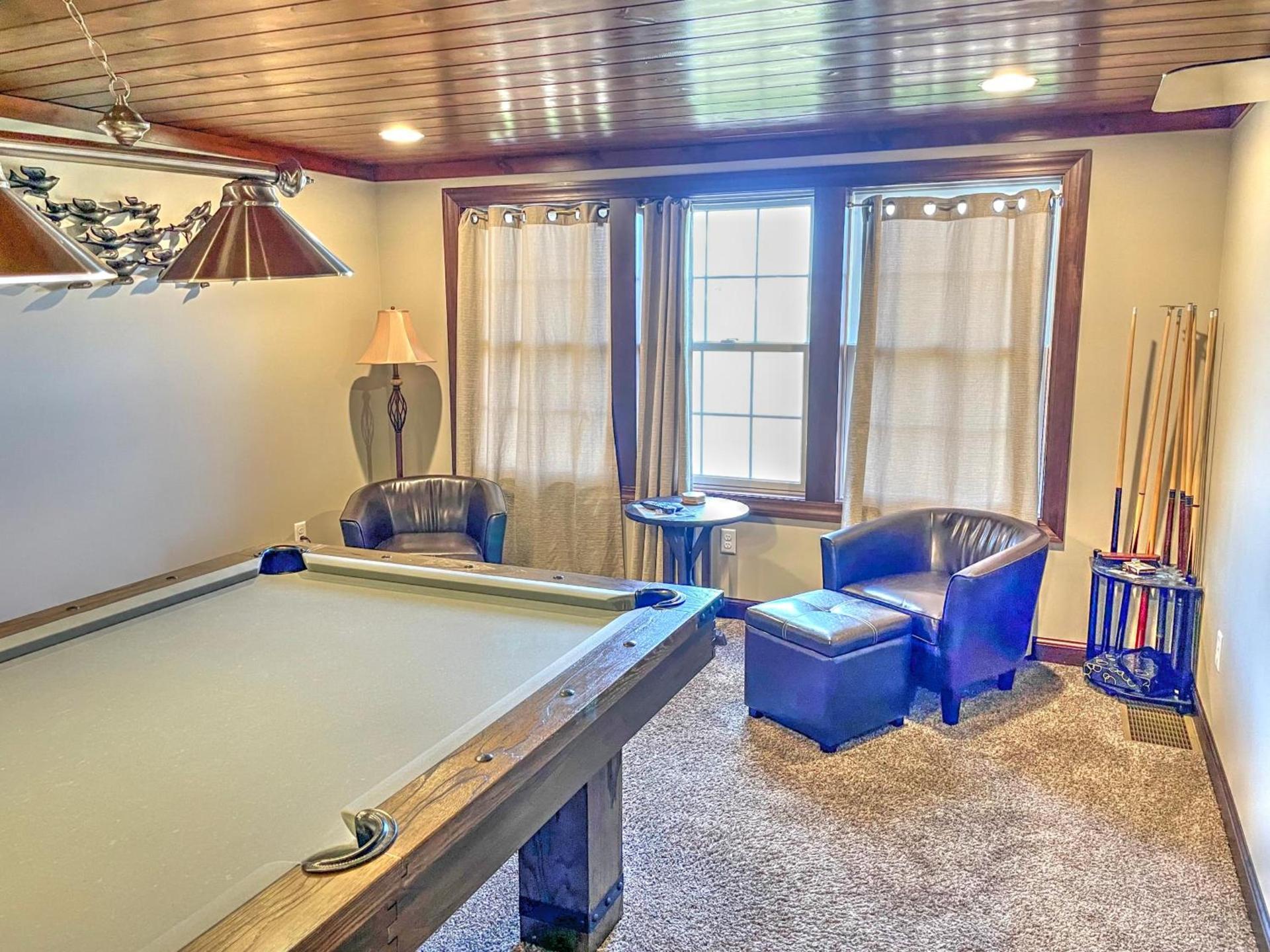 Premier Cottages by Amish Country Lodging photo 96