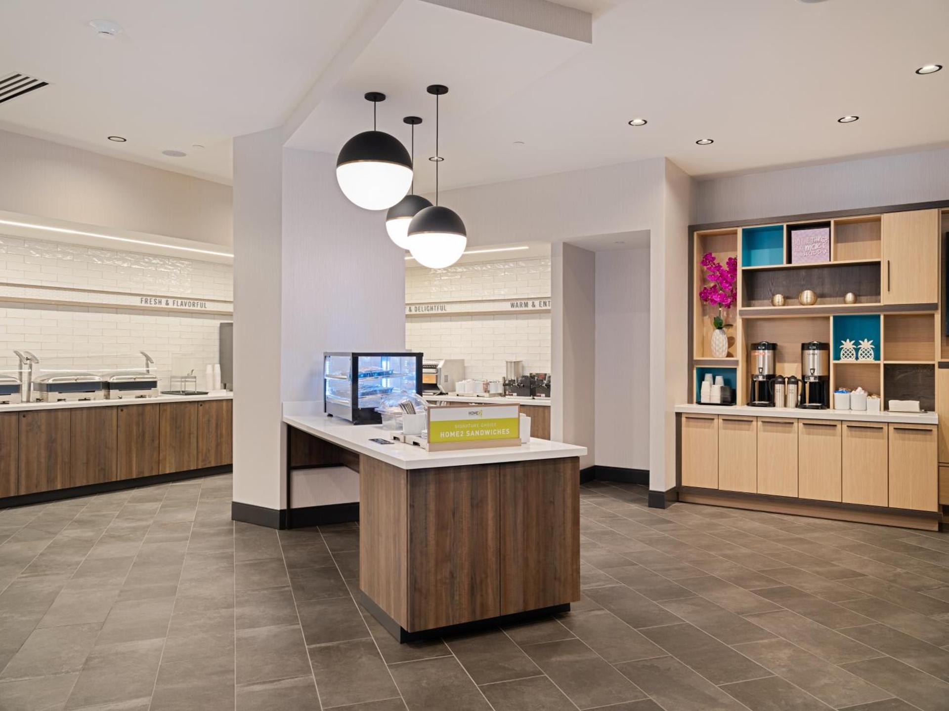Home2 Suites By Hilton Atlanta Airport College Park photo 16