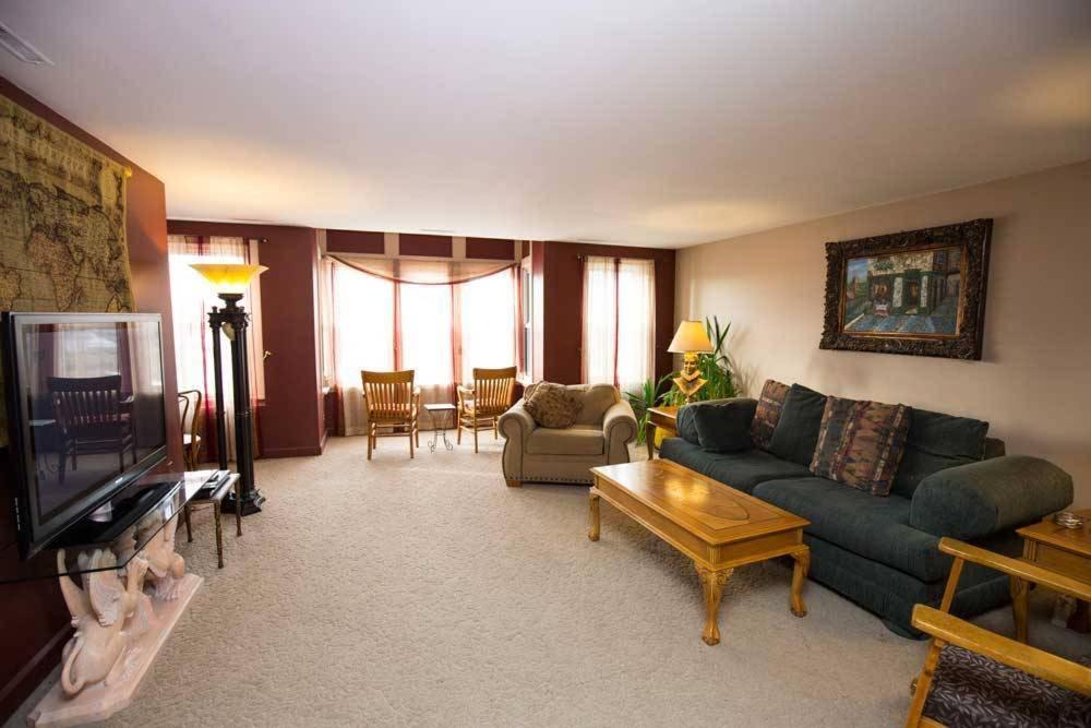 Dodici Night Suites photo 6