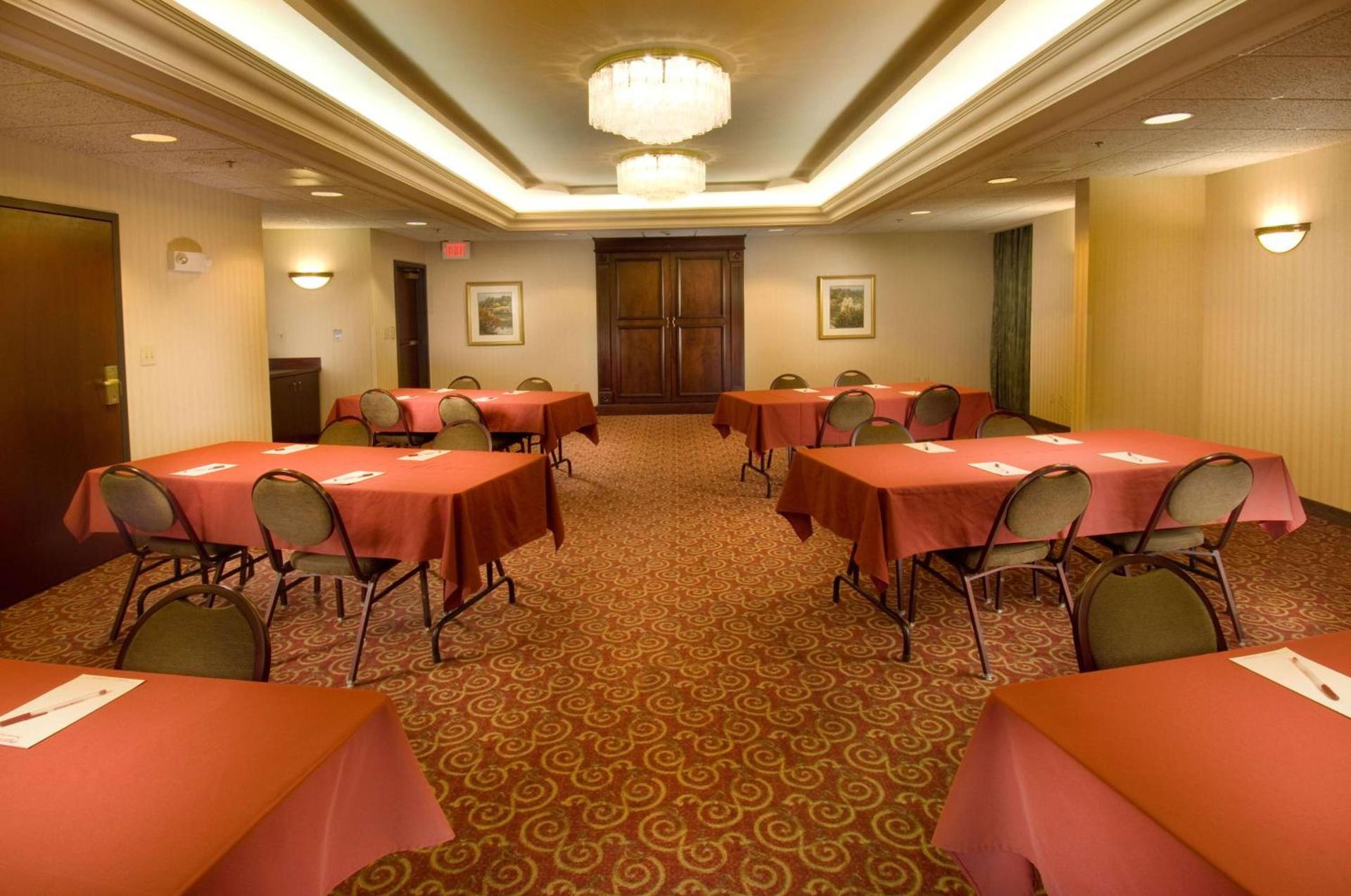 Prado Hotel by Choice Hotels photo 15