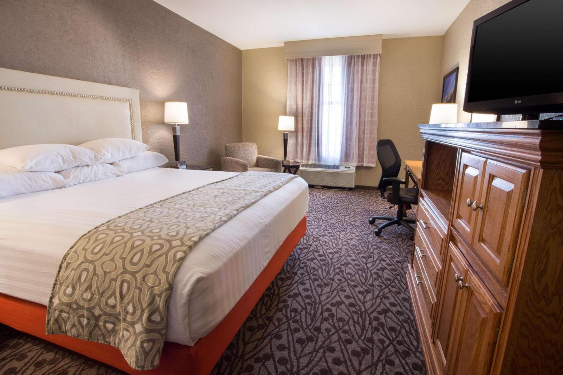 Drury Inn & Suites Amarillo photo 12