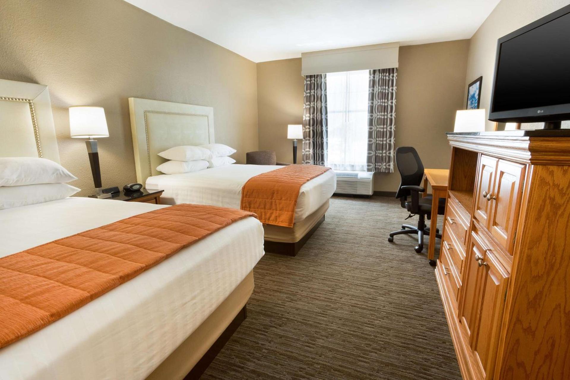 Drury Inn & Suites Lafayette LA photo 11