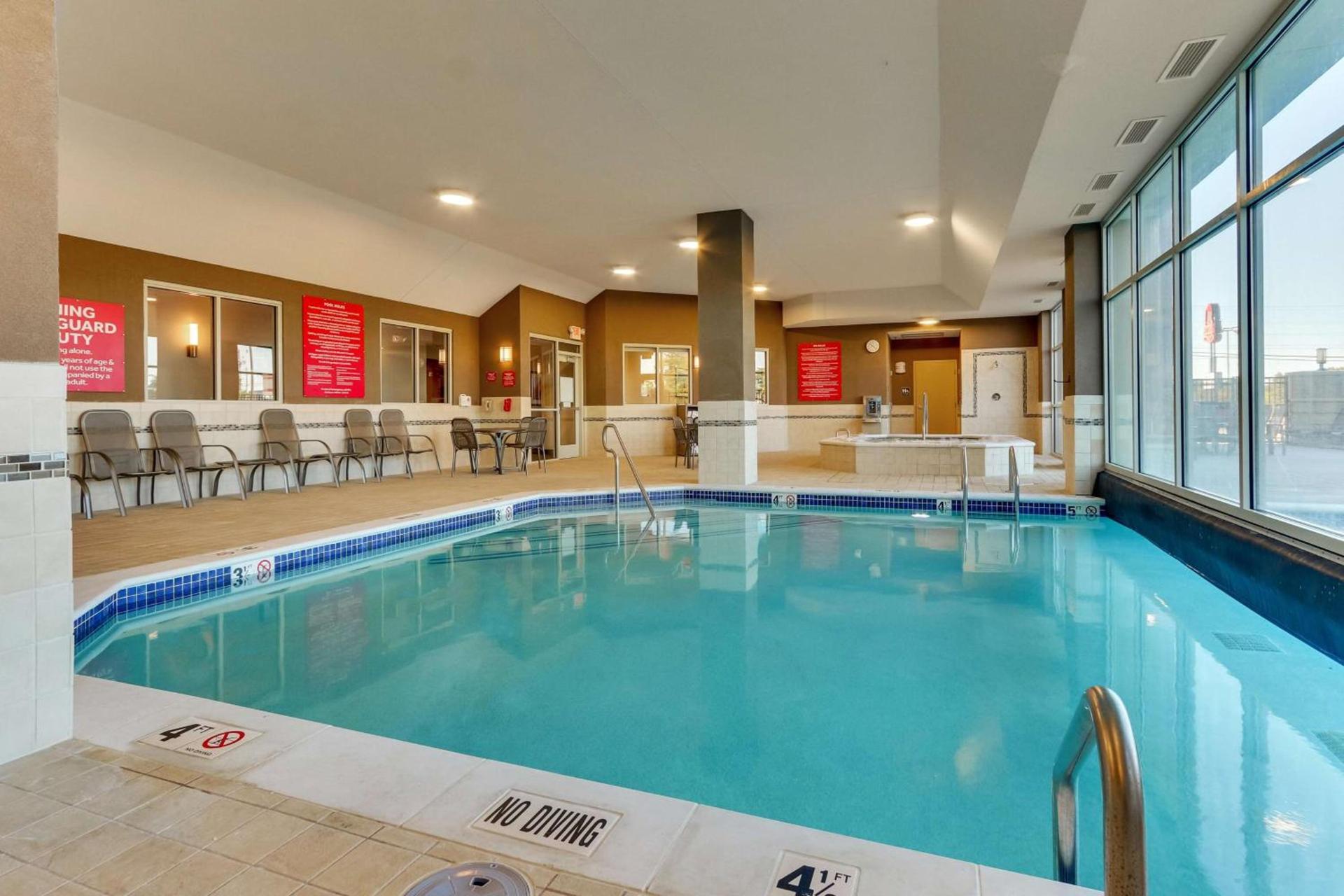 Drury Inn & Suites Lafayette IN photo 64