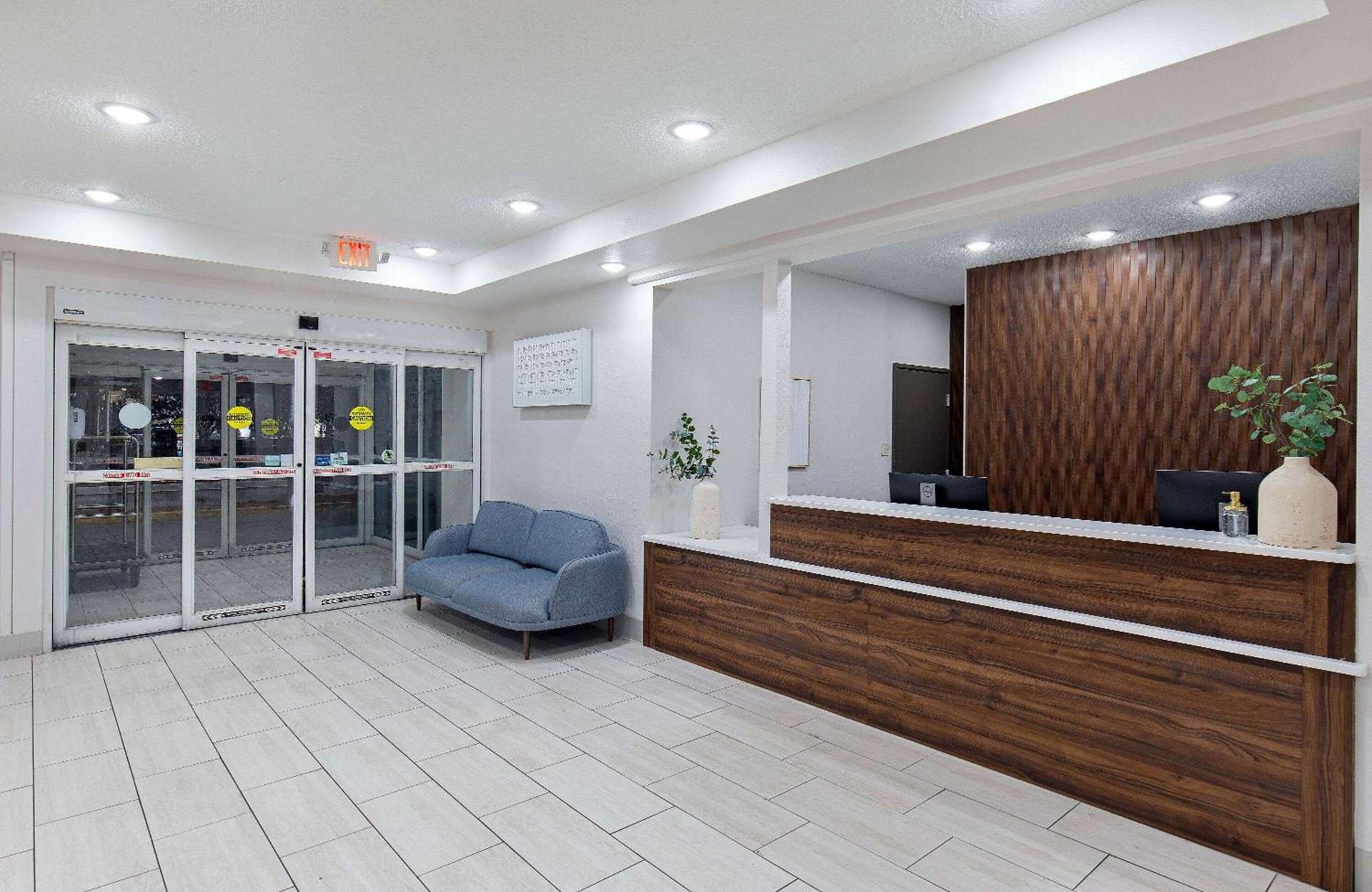 Wingate by Wyndham Hattiesburg photo 42