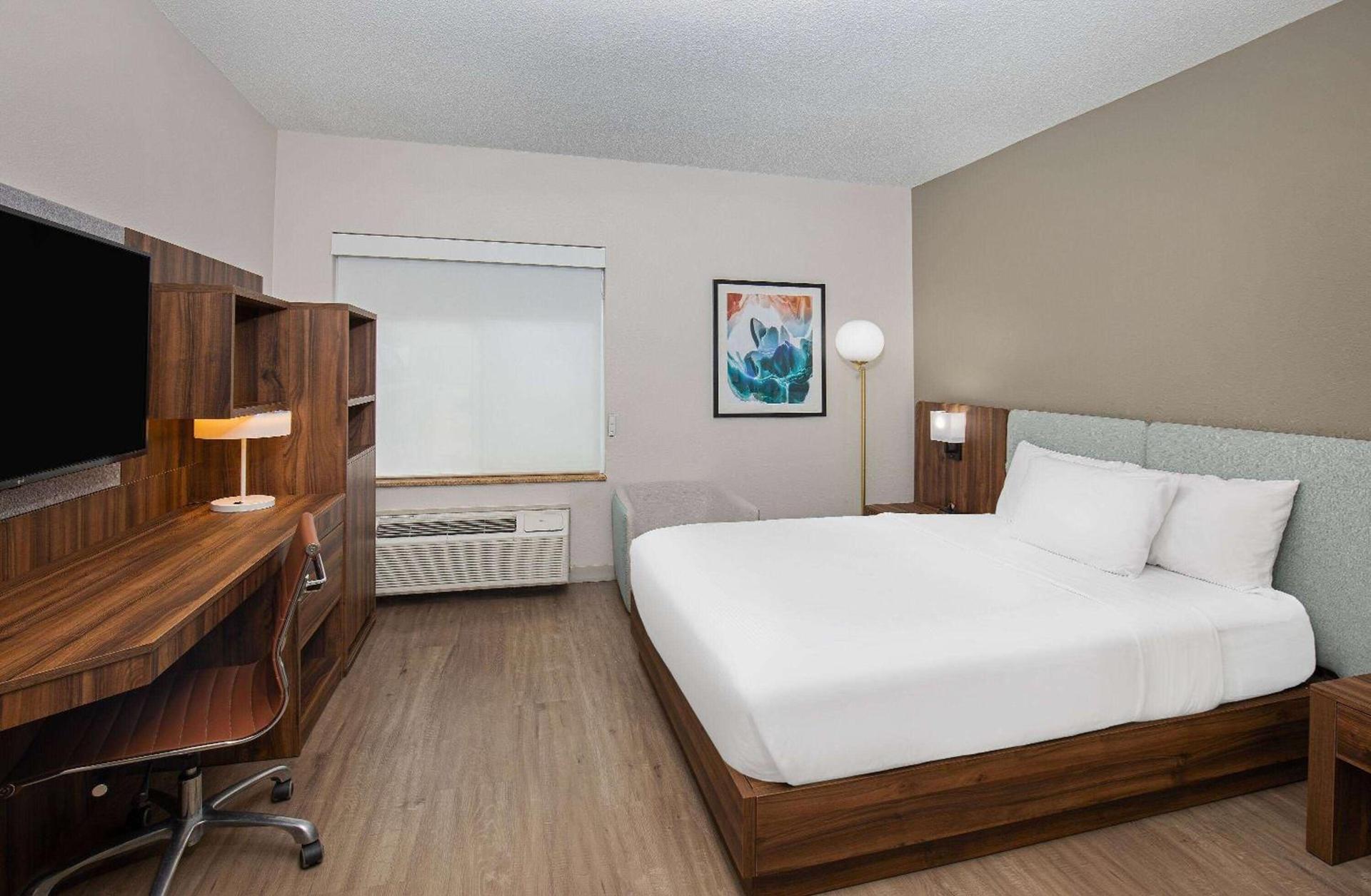 Wingate by Wyndham Hattiesburg photo 58