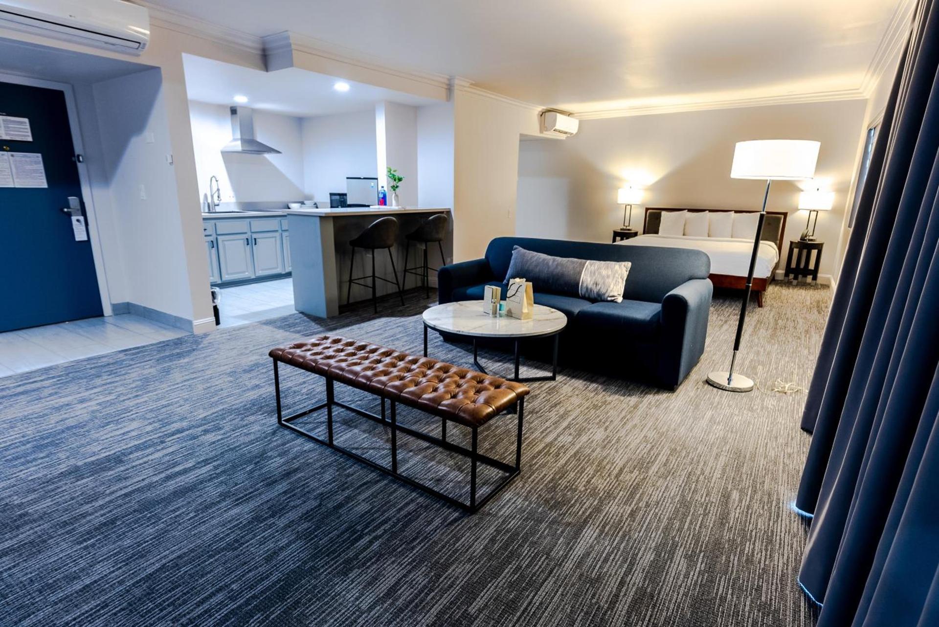 The Live Hotel photo 38