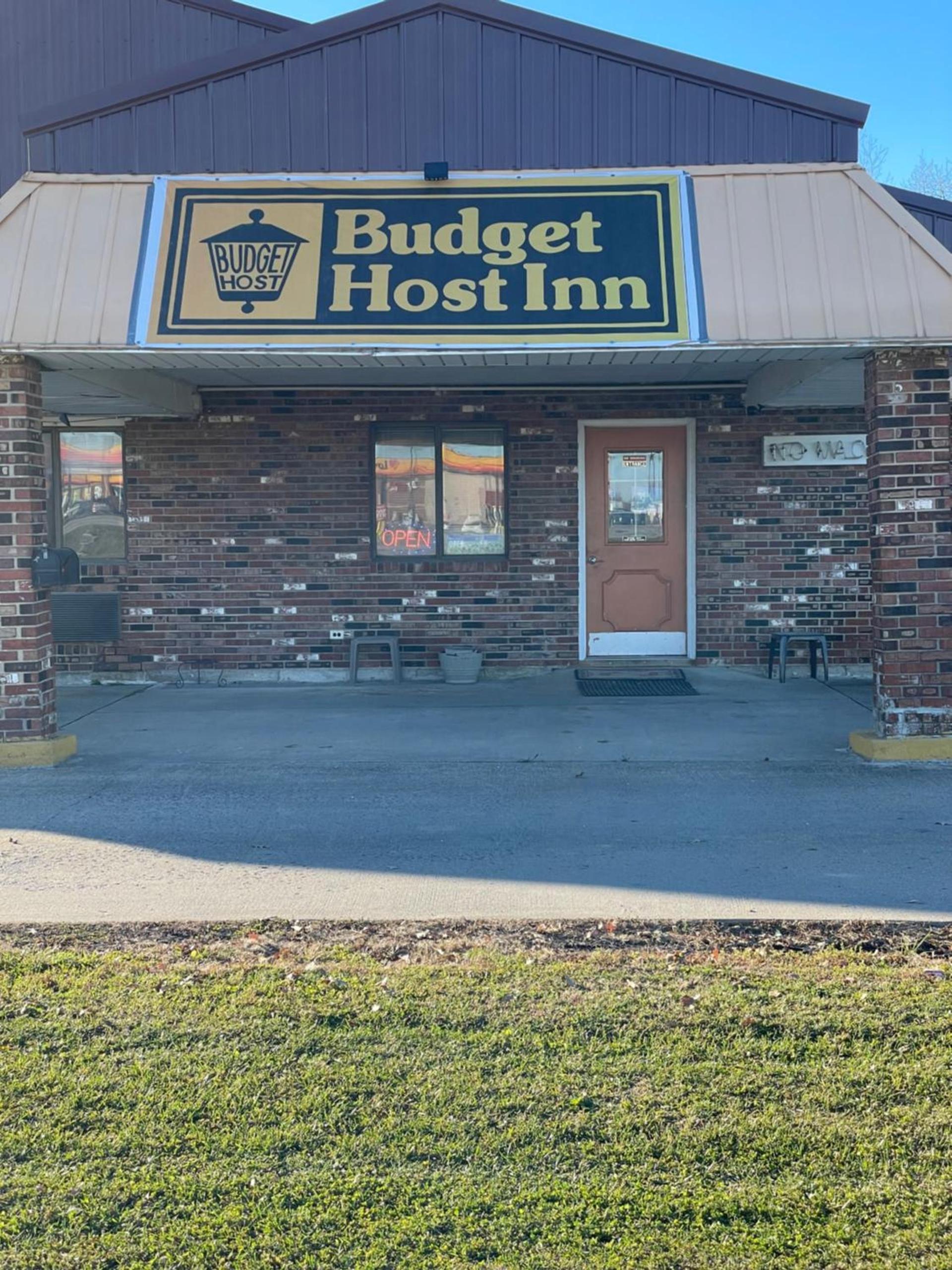 Budget Host Inn photo 1