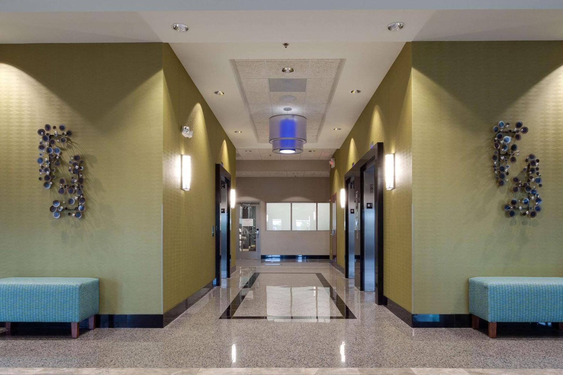 Drury Plaza Hotel Columbia East photo 25