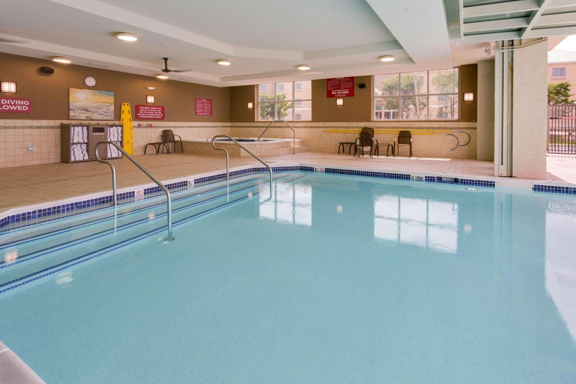 Drury Plaza Hotel Columbia East photo 28