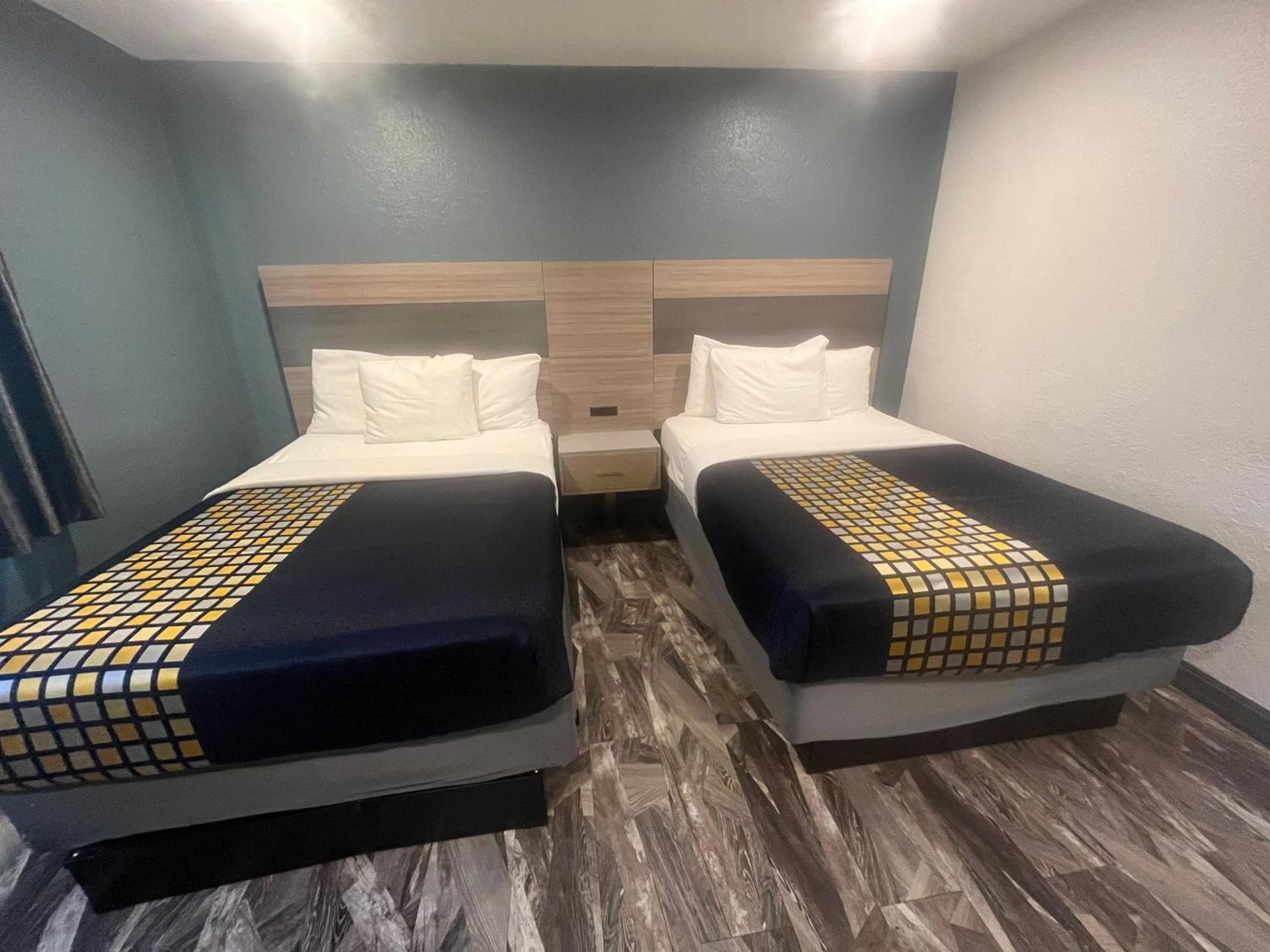 Travel Inn Motel photo 15