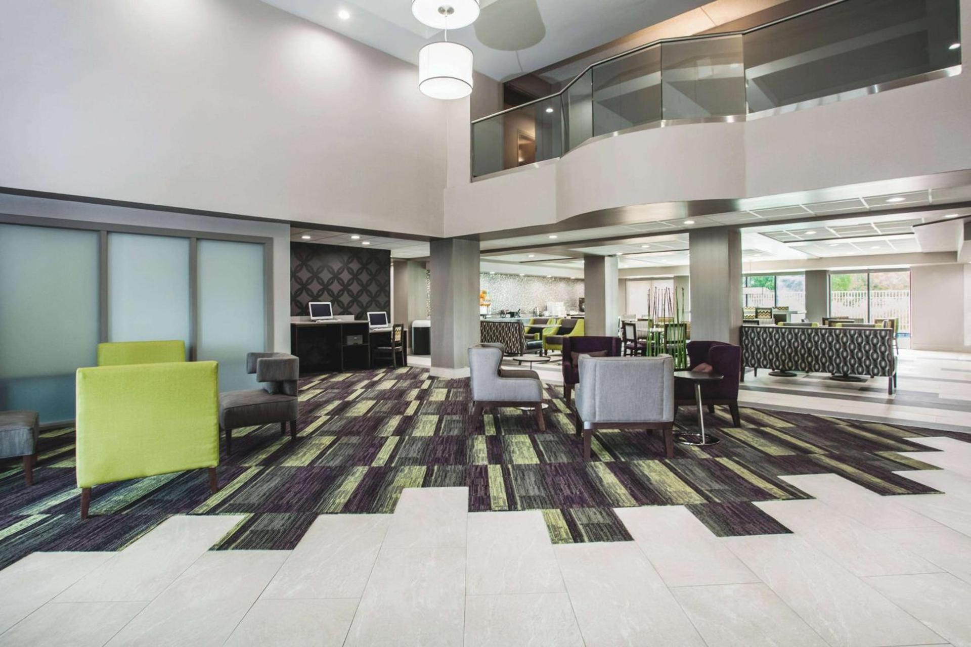 Comfort Inn & Suites Clearwater South - Pinellas Park photo 8