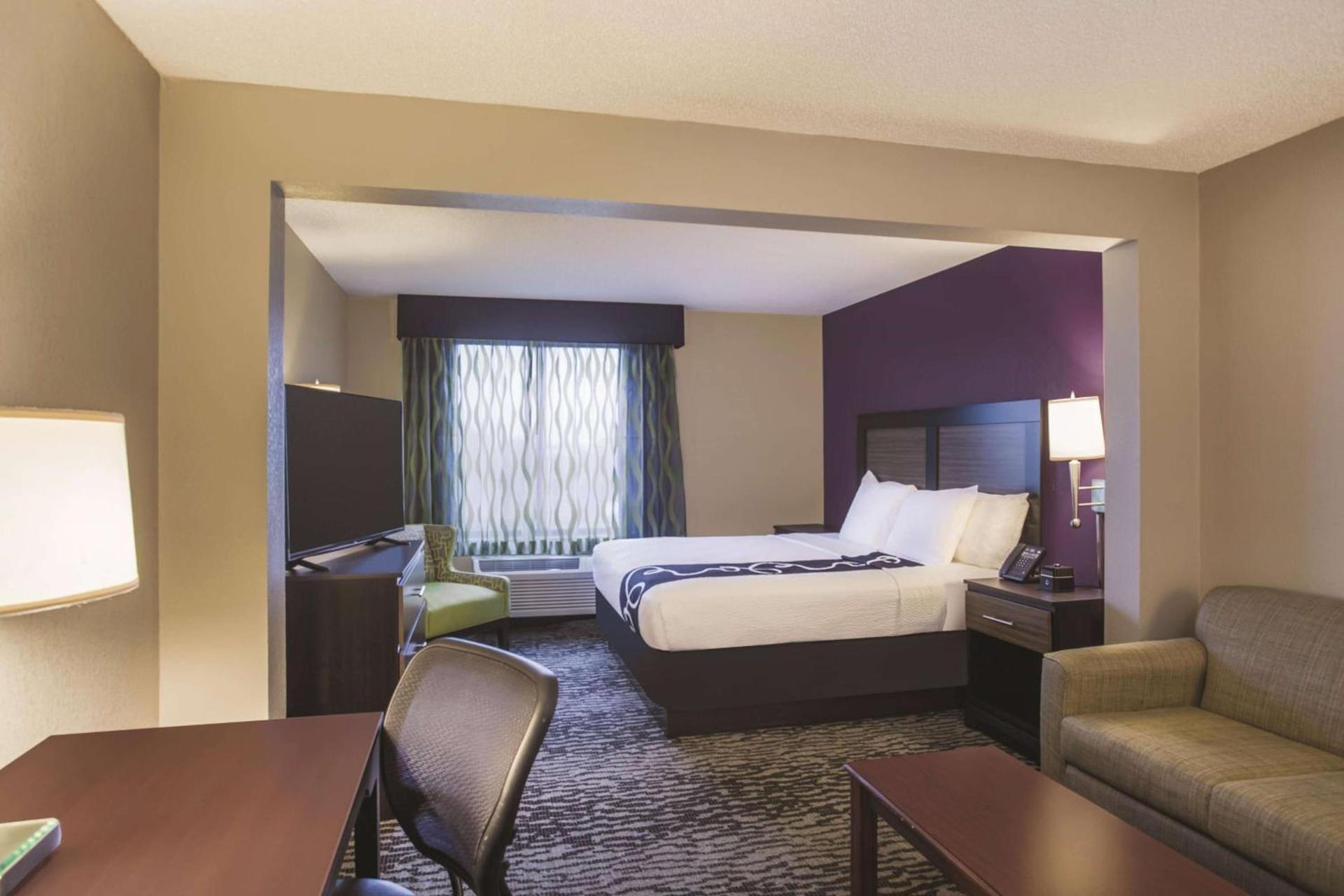Comfort Inn & Suites Clearwater South - Pinellas Park photo 13
