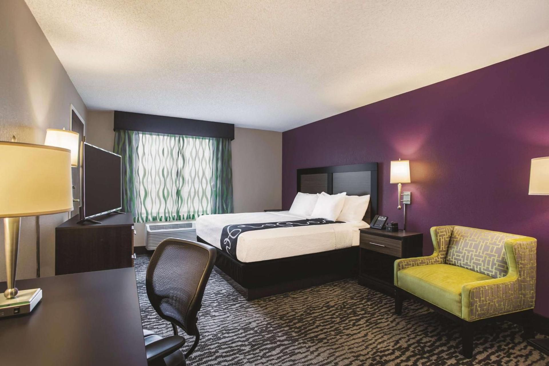 Comfort Inn & Suites Clearwater South - Pinellas Park photo 17