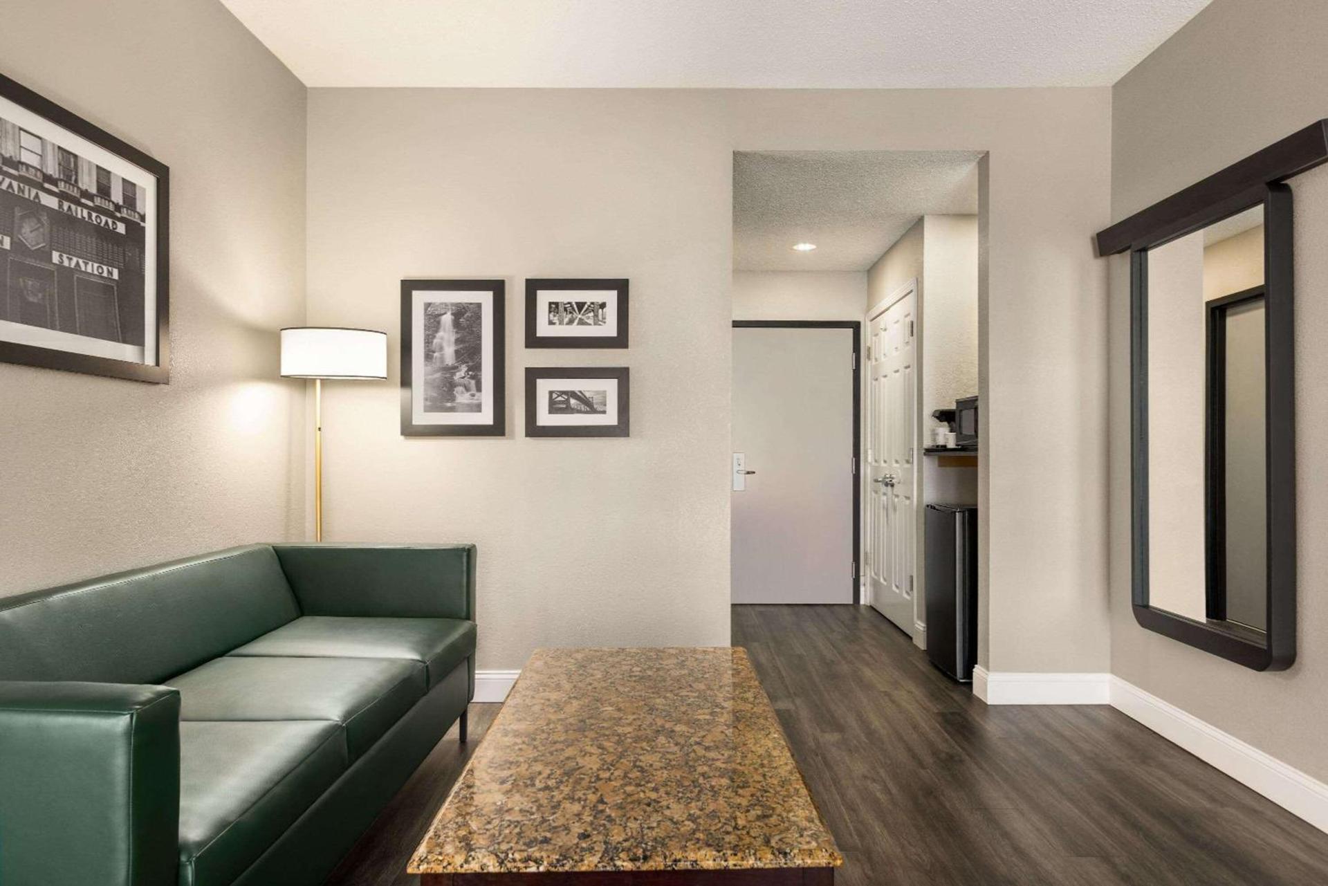 La Quinta by Wyndham Mt. Laurel - Philadelphia photo 27