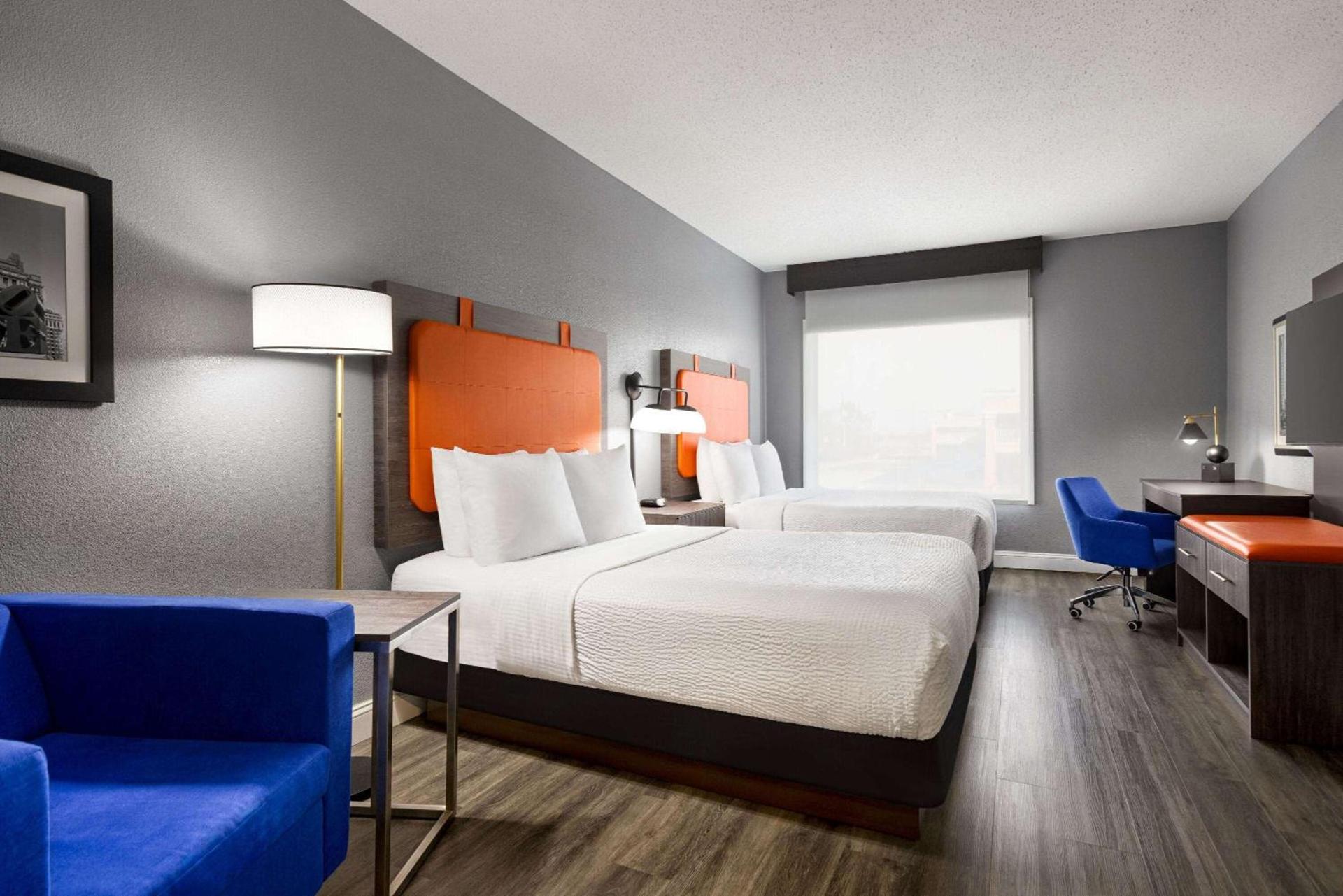 La Quinta by Wyndham Mt. Laurel - Philadelphia photo 2