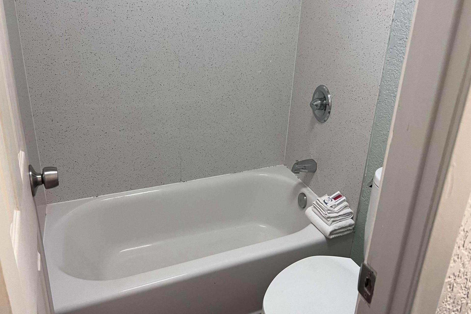 Sulphur Extended Stay photo 60
