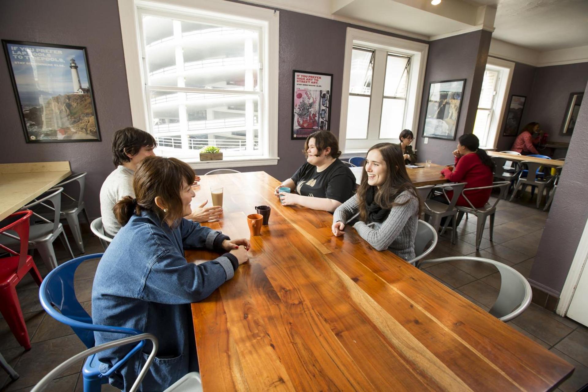 HI San Francisco Downtown Hostel photo 4