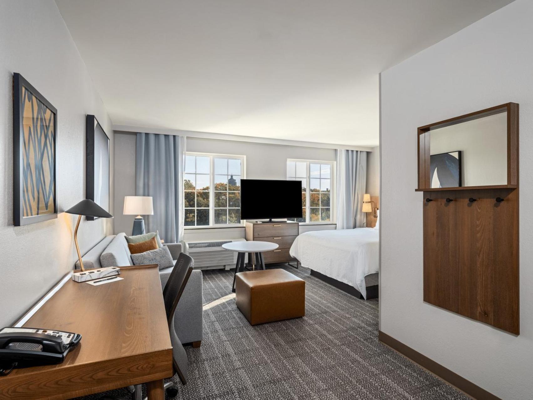 Staybridge Suites Rochester University by IHG photo 10