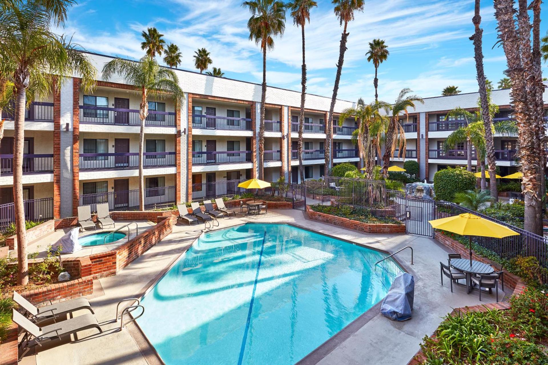Best Western Plus Meridian Inn & Suites, Anaheim-Orange photo 48