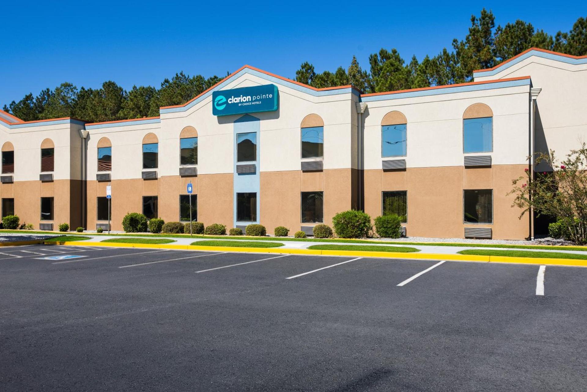 Clarion Pointe Hinesville near Fort Stewart photo 42