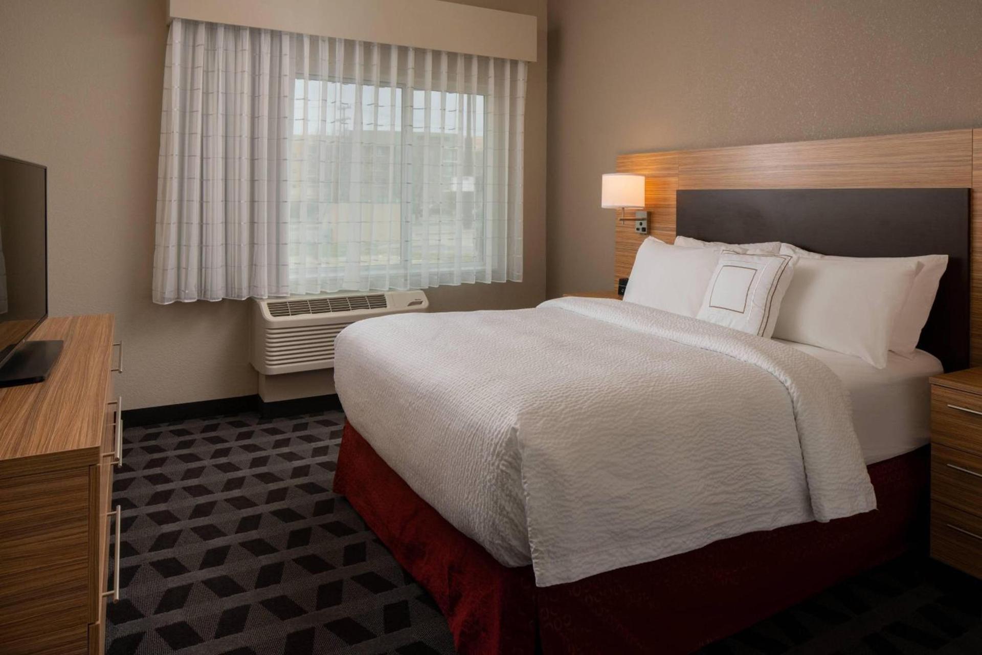 TownePlace by Marriott Suites Clarksville photo 19