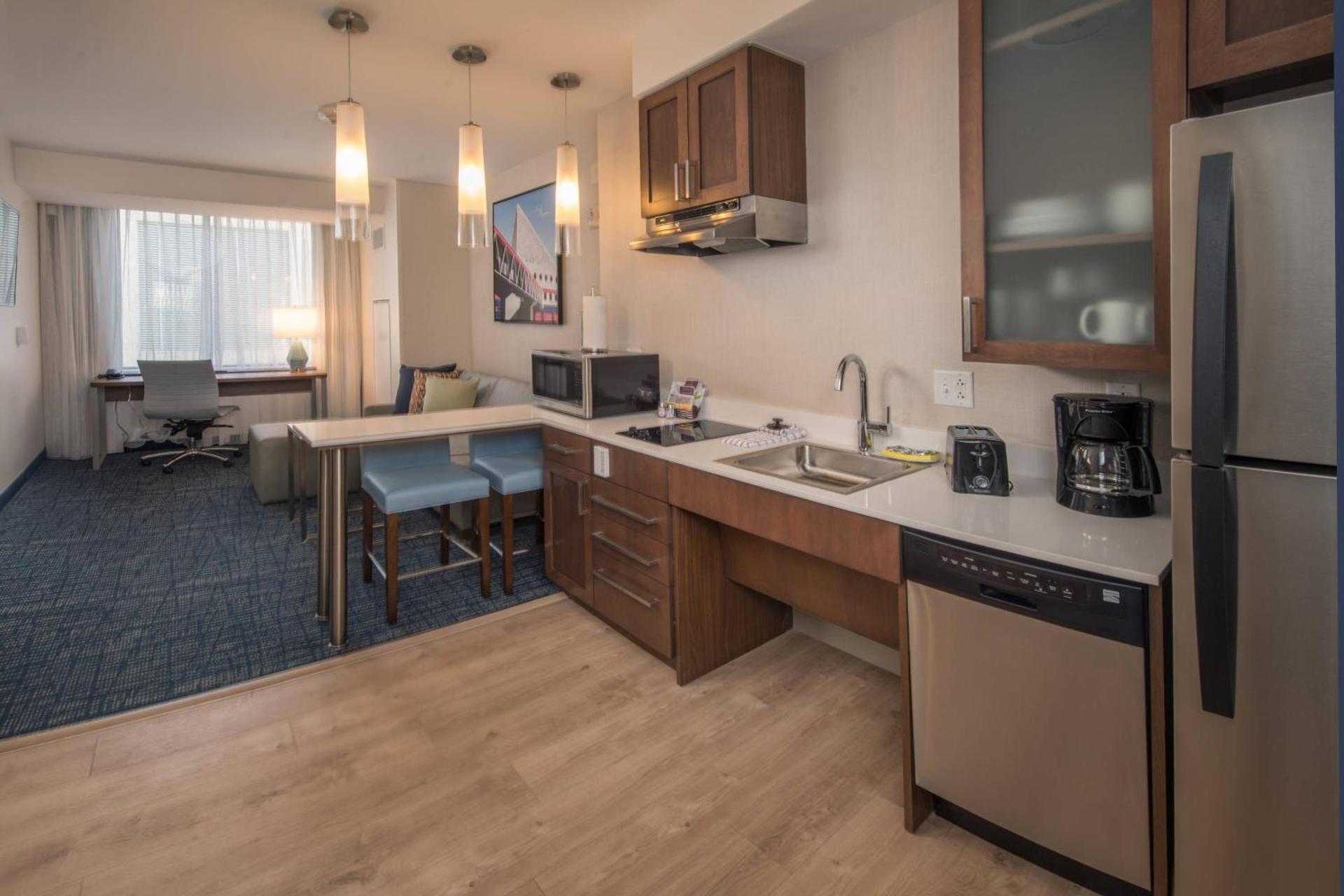 Residence Inn by Marriott Baltimore at The Johns Hopkins Medical Campus photo 10