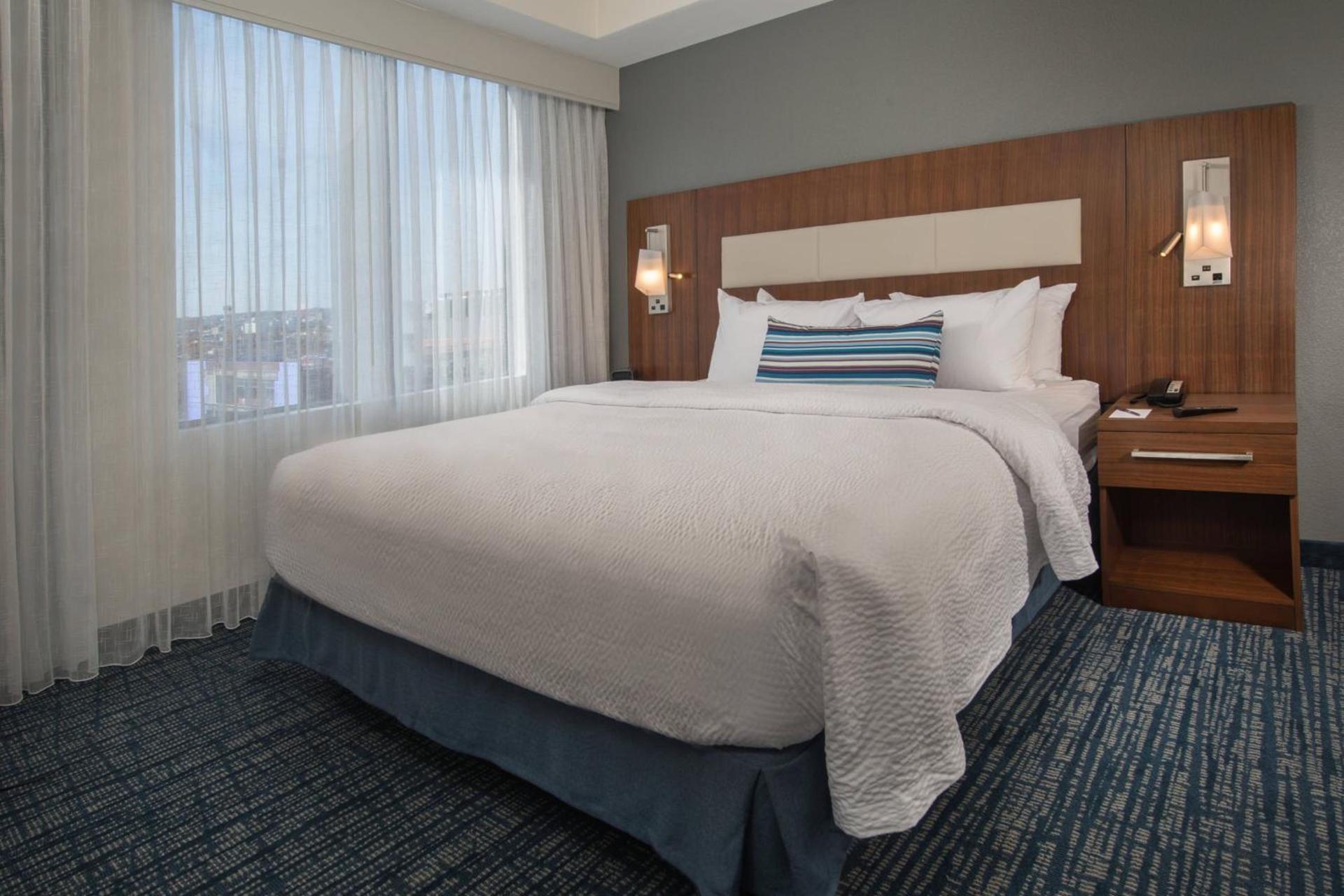 Residence Inn by Marriott Baltimore at The Johns Hopkins Medical Campus photo 13