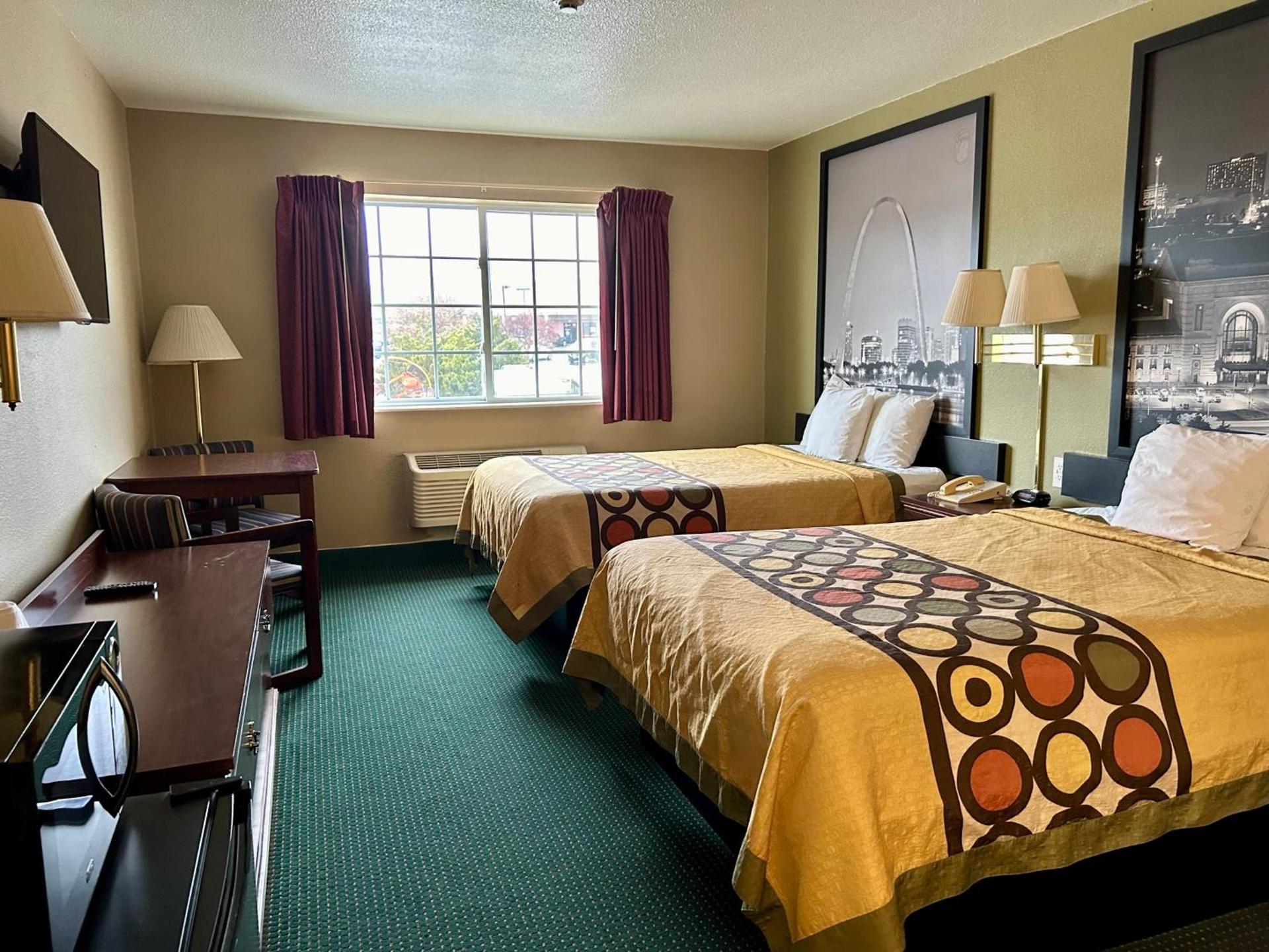 Super 8 by Wyndham Platte City Kansas City Area photo 20