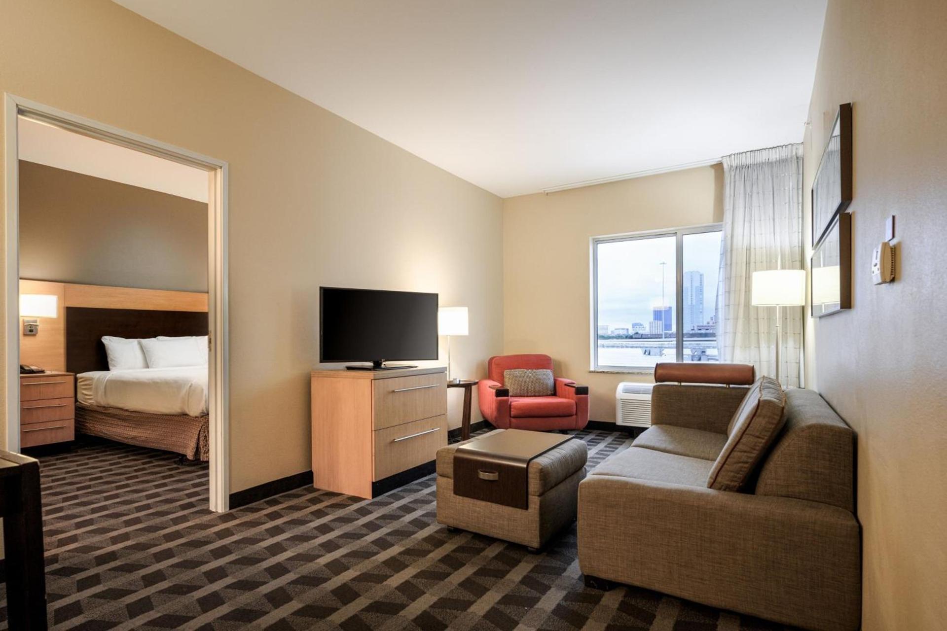TownePlace Suites by Marriott Houston Galleria Area photo 5
