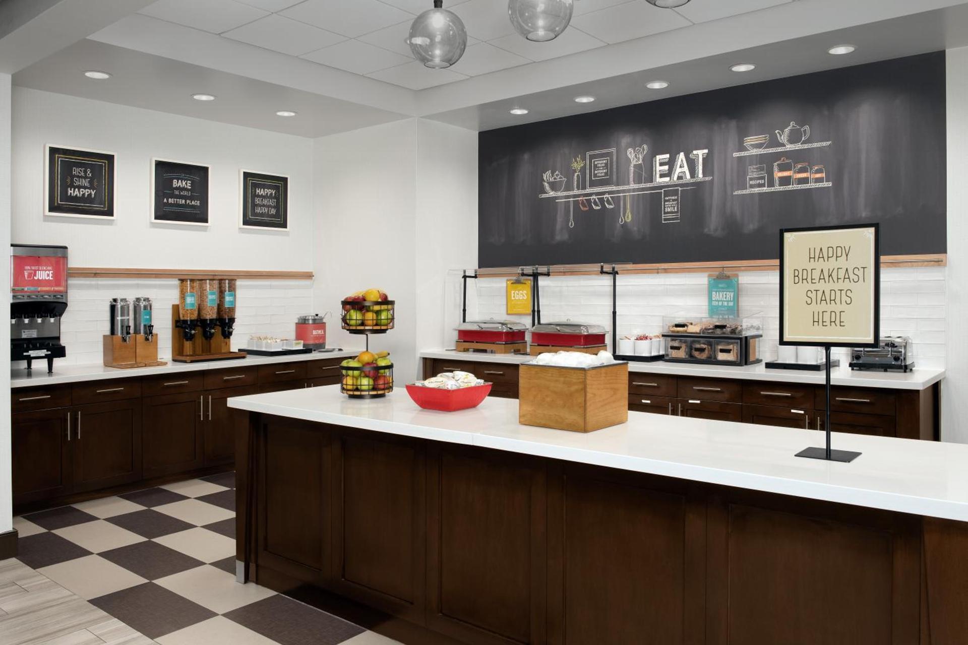 Hampton Inn & Suites Orangeburg, SC photo 43