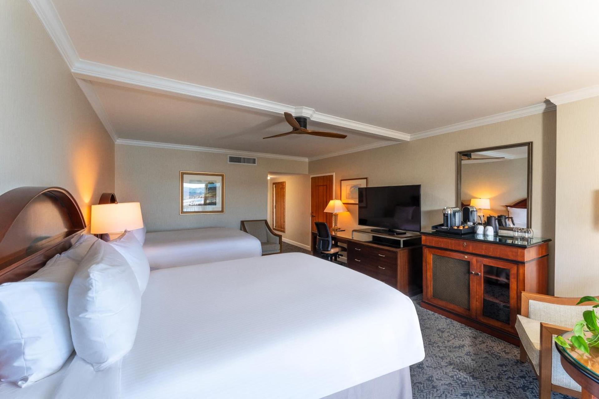 Monterey Plaza Hotel & Spa photo 39