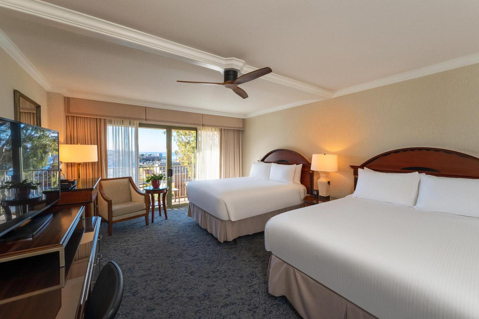 Monterey Plaza Hotel & Spa photo 49