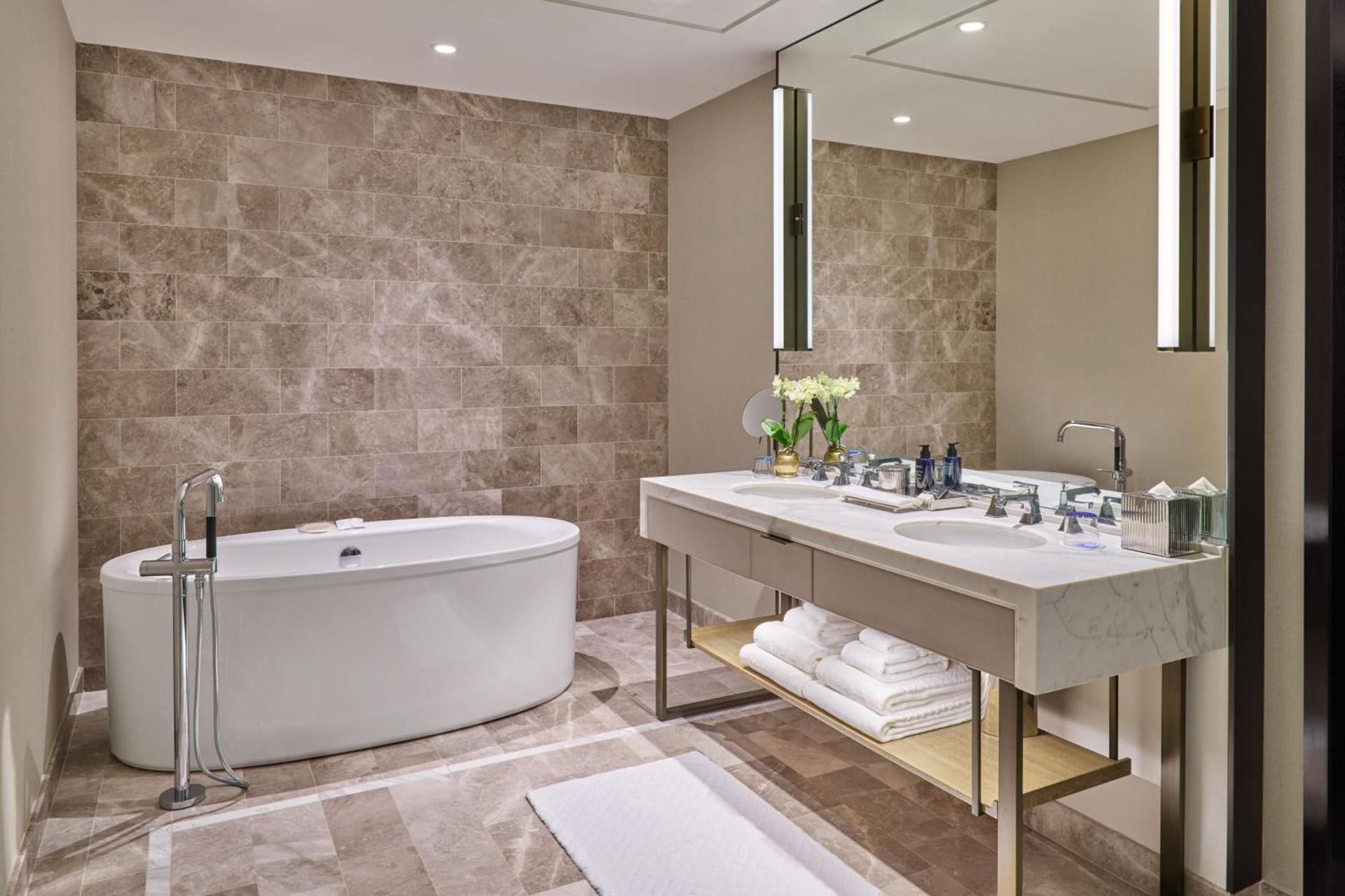 The St. Regis Chicago photo 32