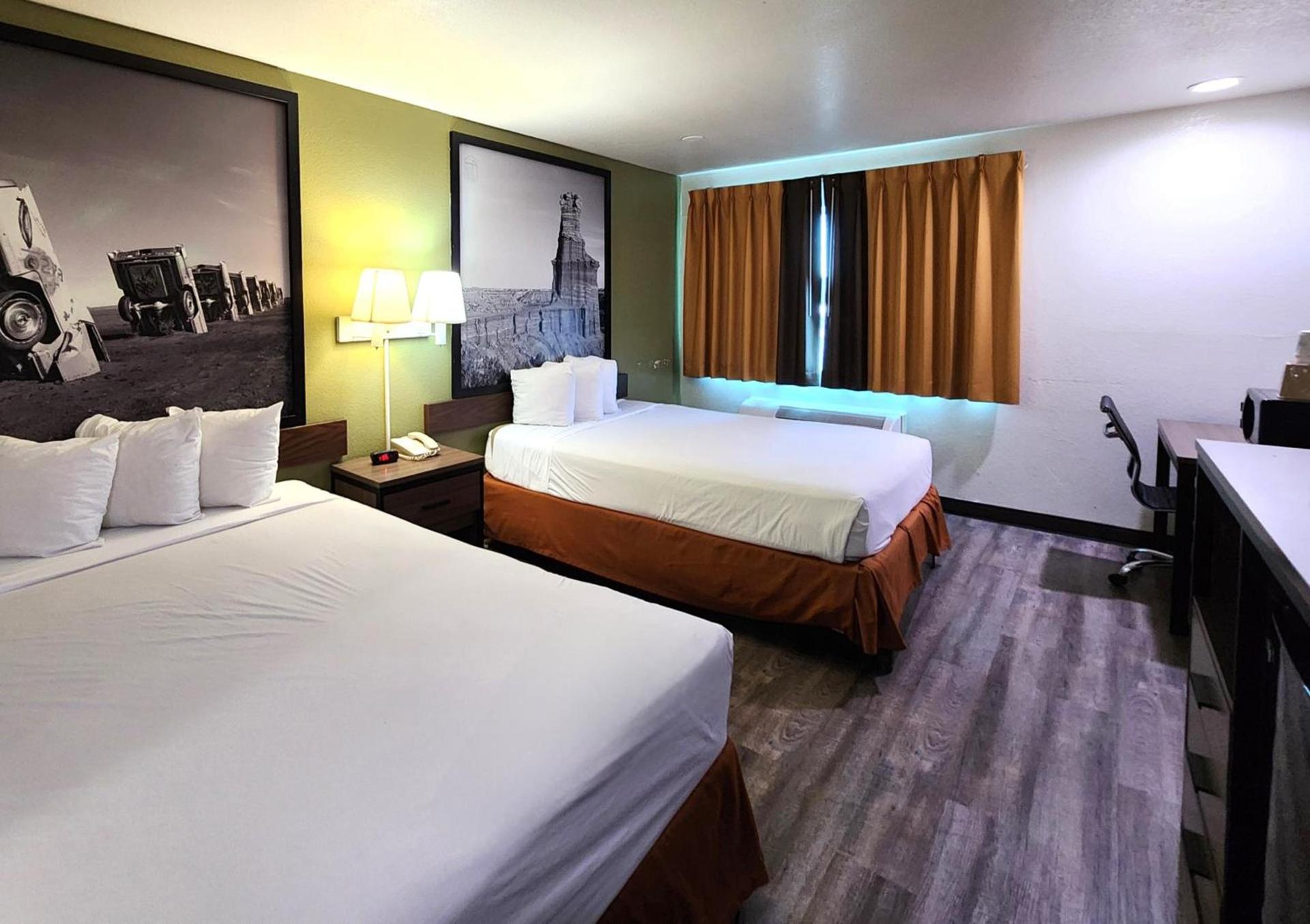 Super 8 by Wyndham Austin North/University Area photo 28