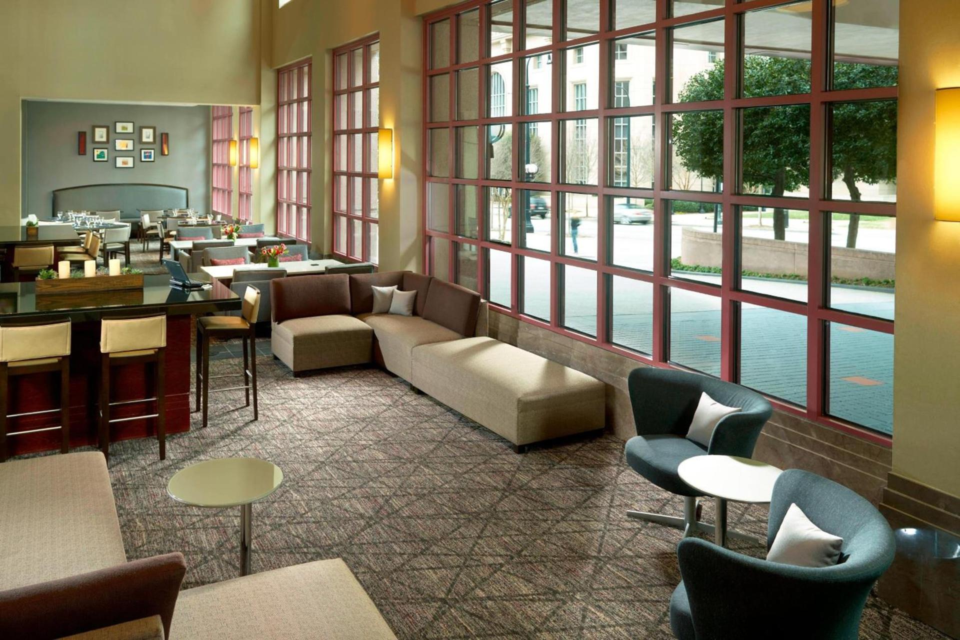 Atlanta Marriott Suites Midtown photo 3