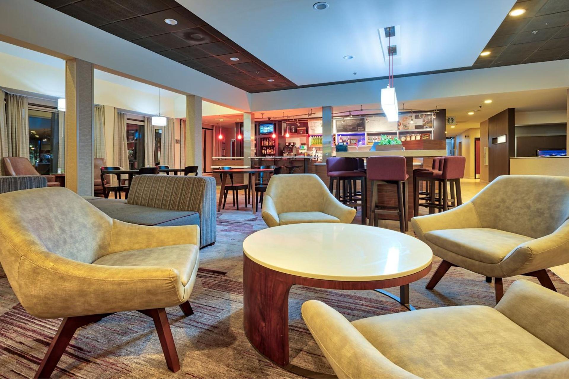 Country Inn & Suites by Radisson, Hampton Coliseum photo 38