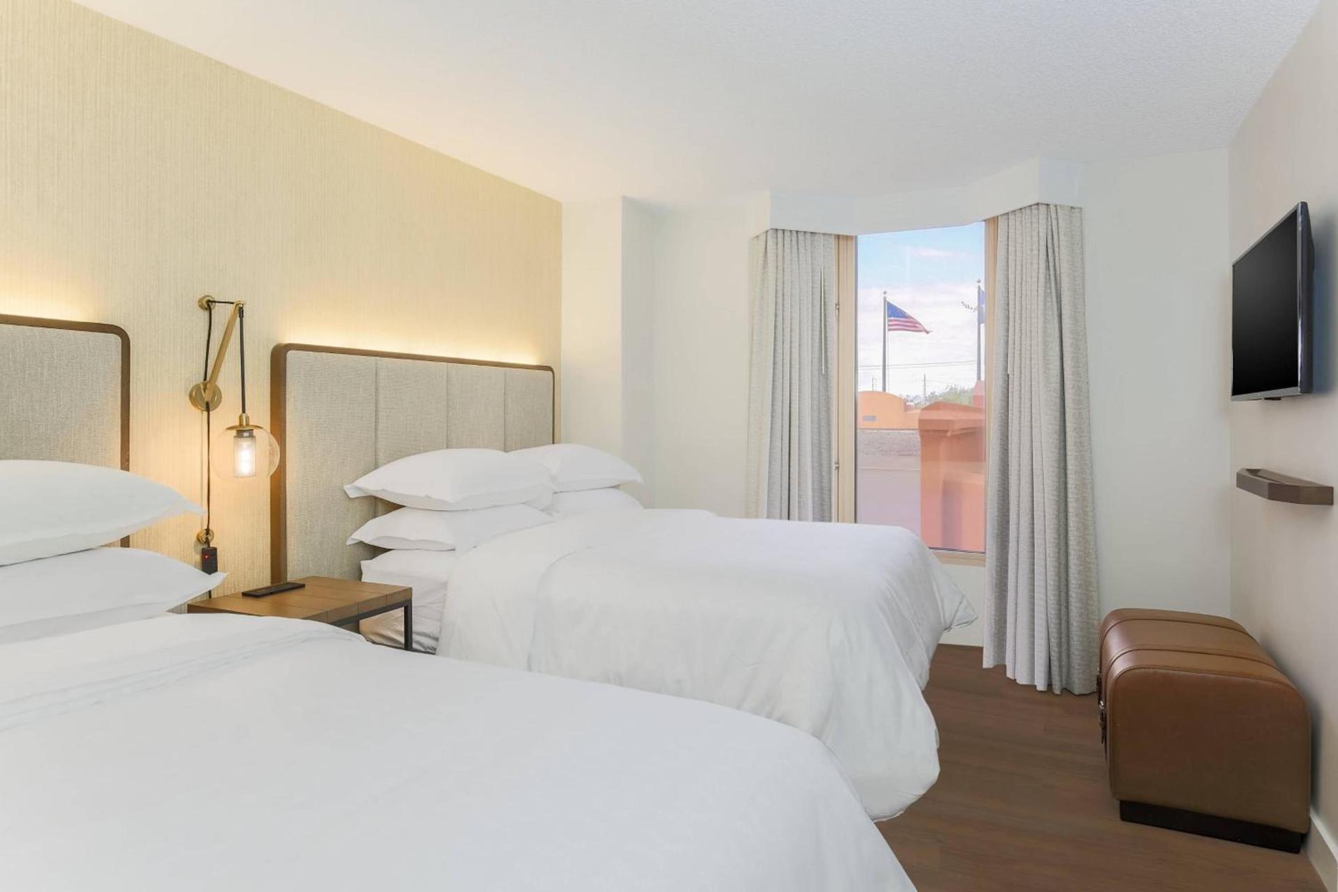 Sheraton Suites Market Center Dallas photo 15