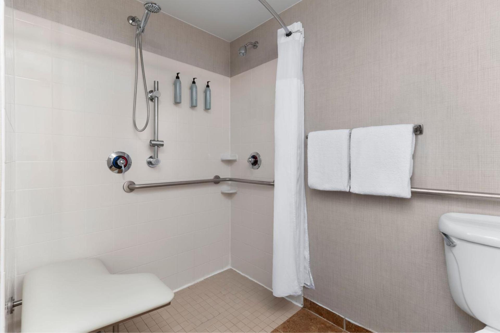 Residence Inn Neptune at Gateway Center photo 14