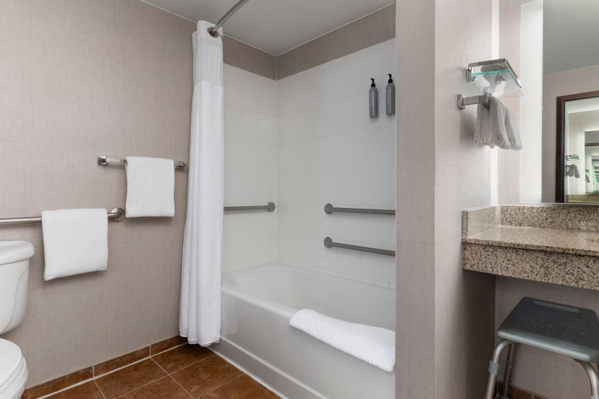 Residence Inn Neptune at Gateway Center photo 16