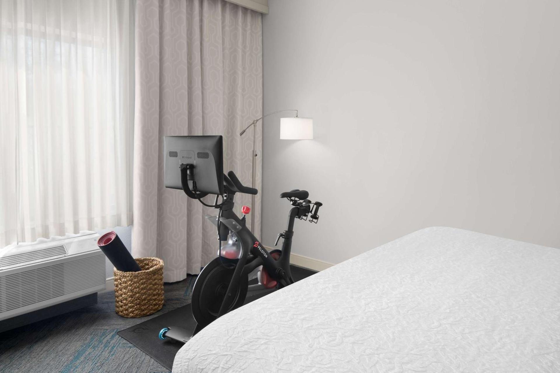 Hampton Inn Los Angeles Orange County Cypress photo 31