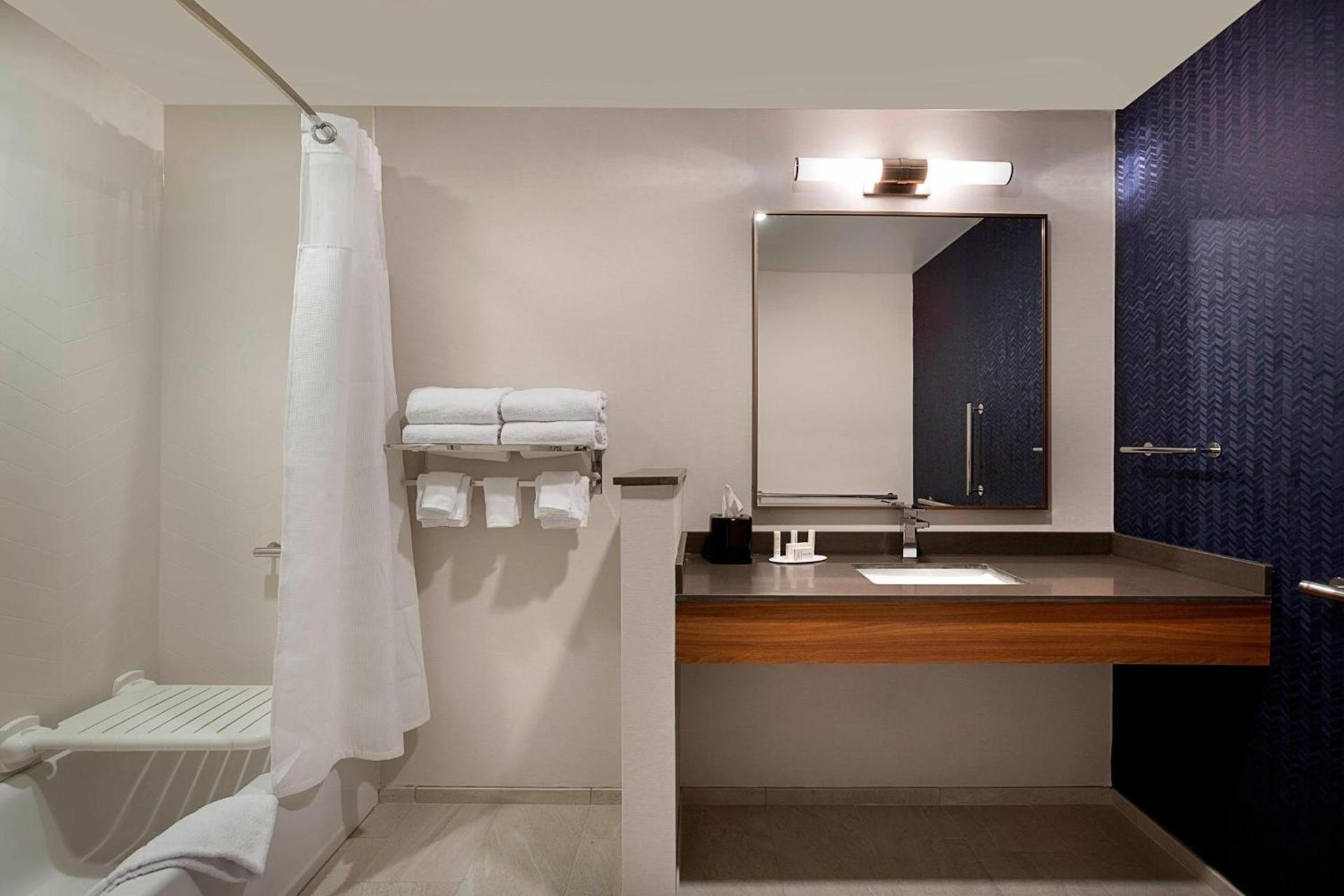 Fairfield Inn & Suites by Marriott Shelby photo 13