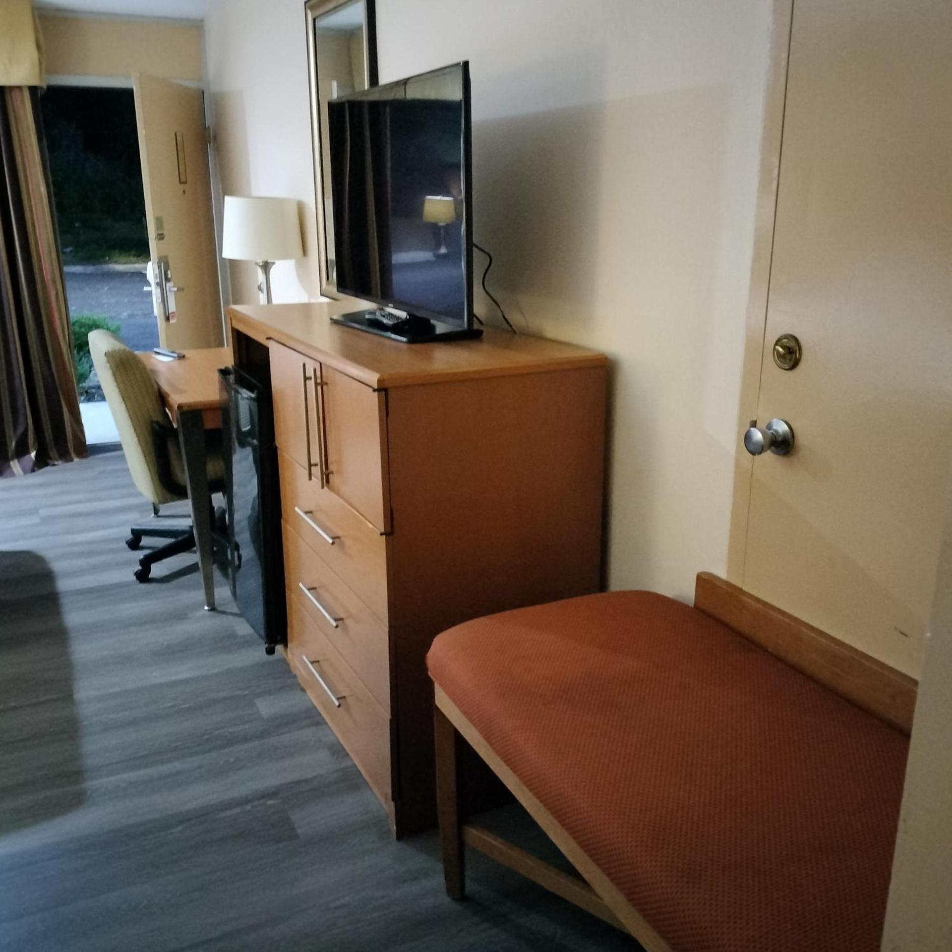 Clarion Inn Southern Pines - Pinehurst photo 59