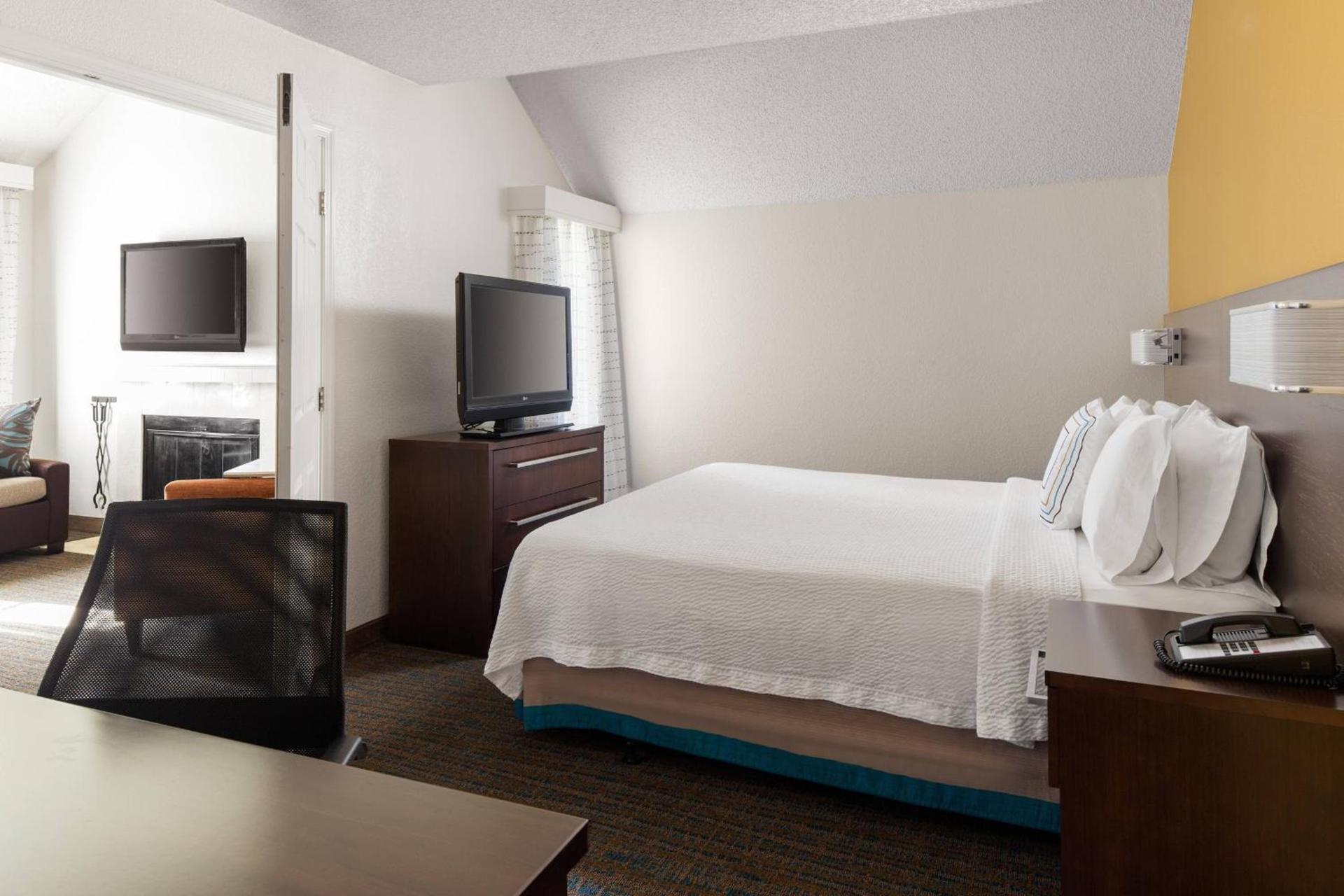 Residence Inn Anaheim Placentia/Fullerton photo 16