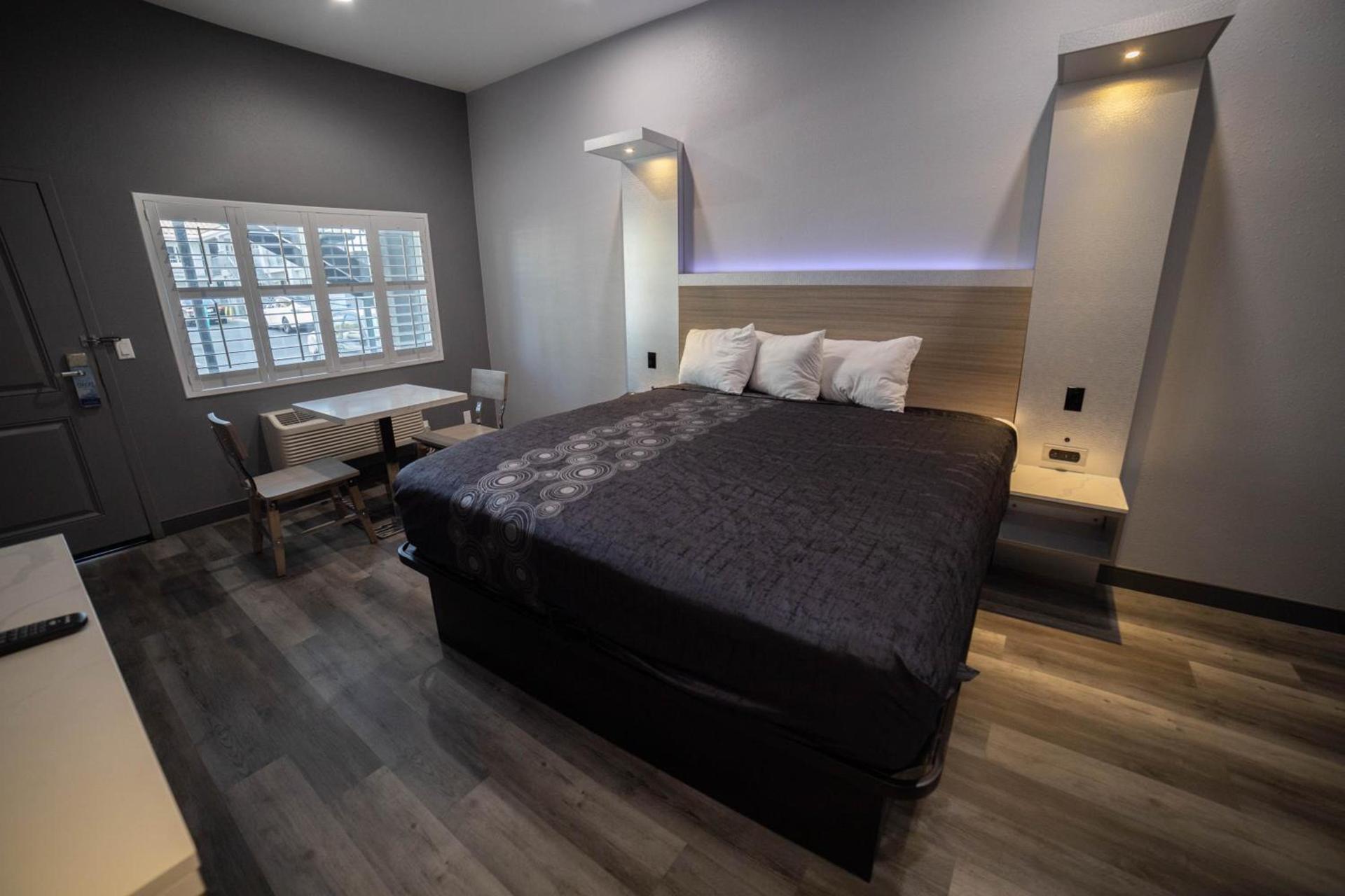Travelodge by Wyndham Whittier photo 48