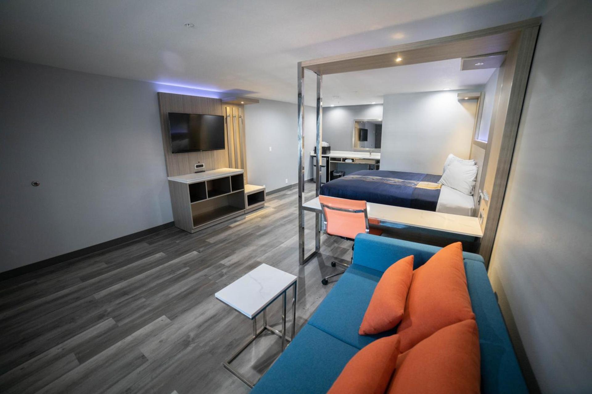 Travelodge by Wyndham Whittier photo 51