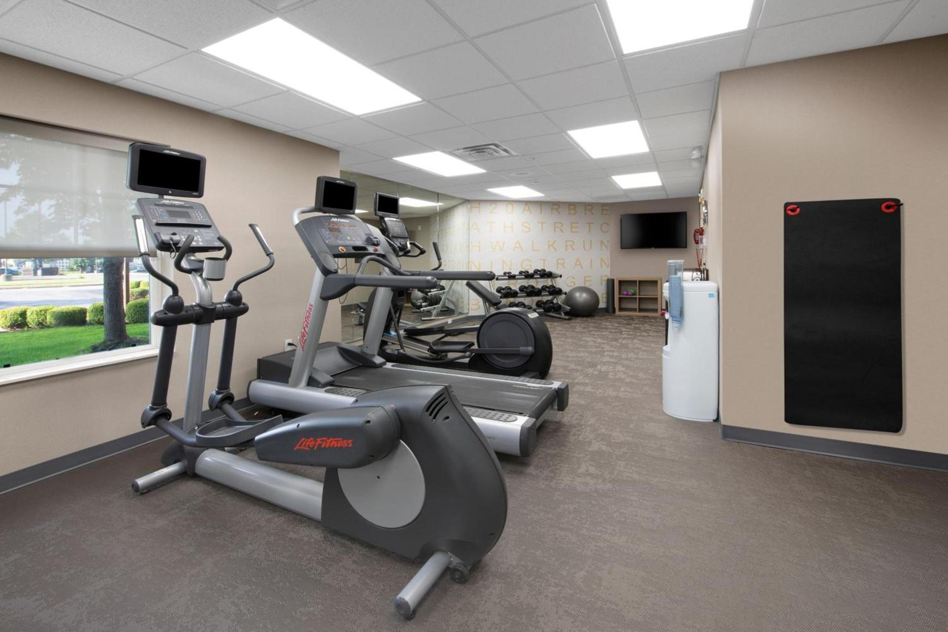 Residence Inn by Marriott Rogers photo 16