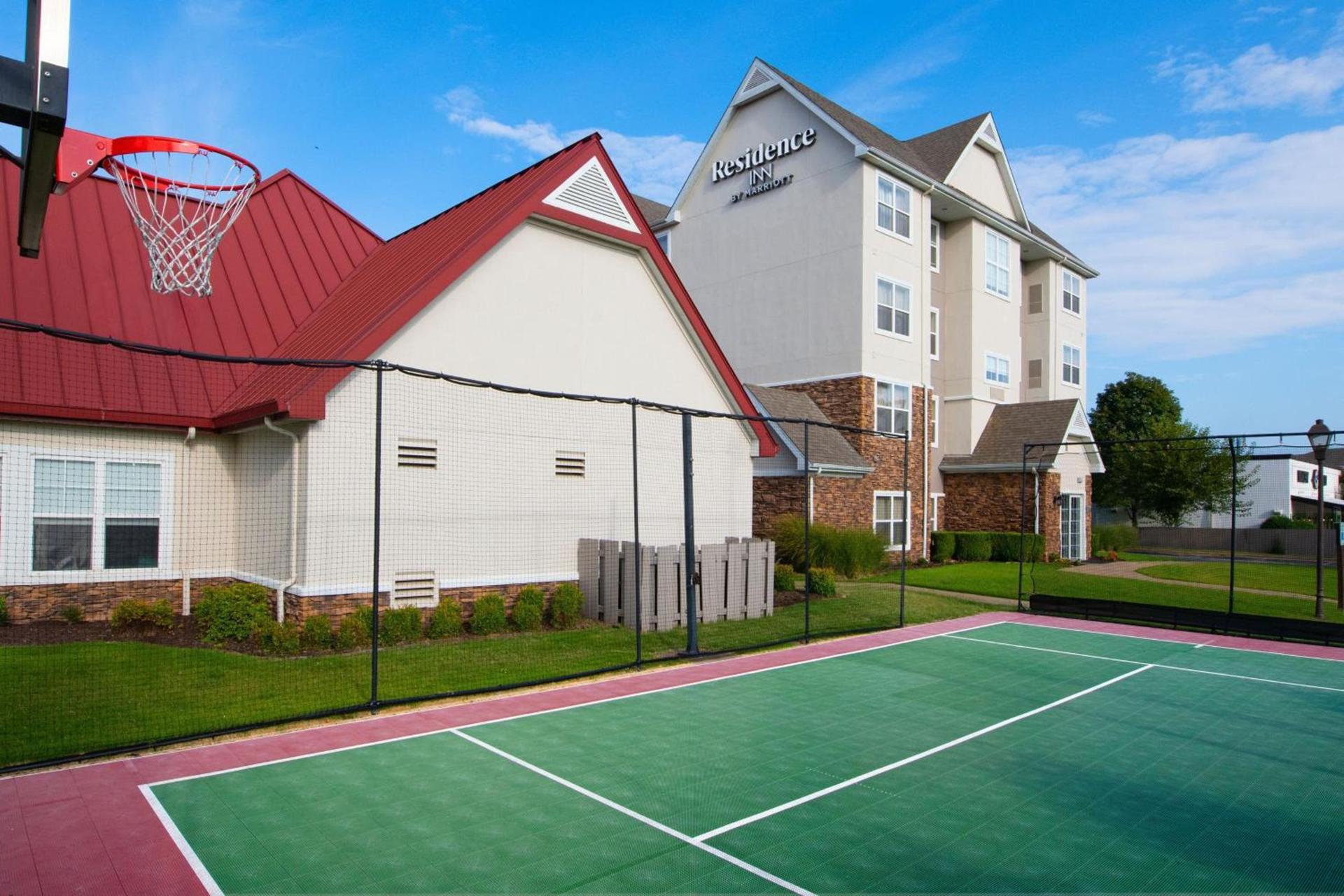 Residence Inn by Marriott Rogers photo 9
