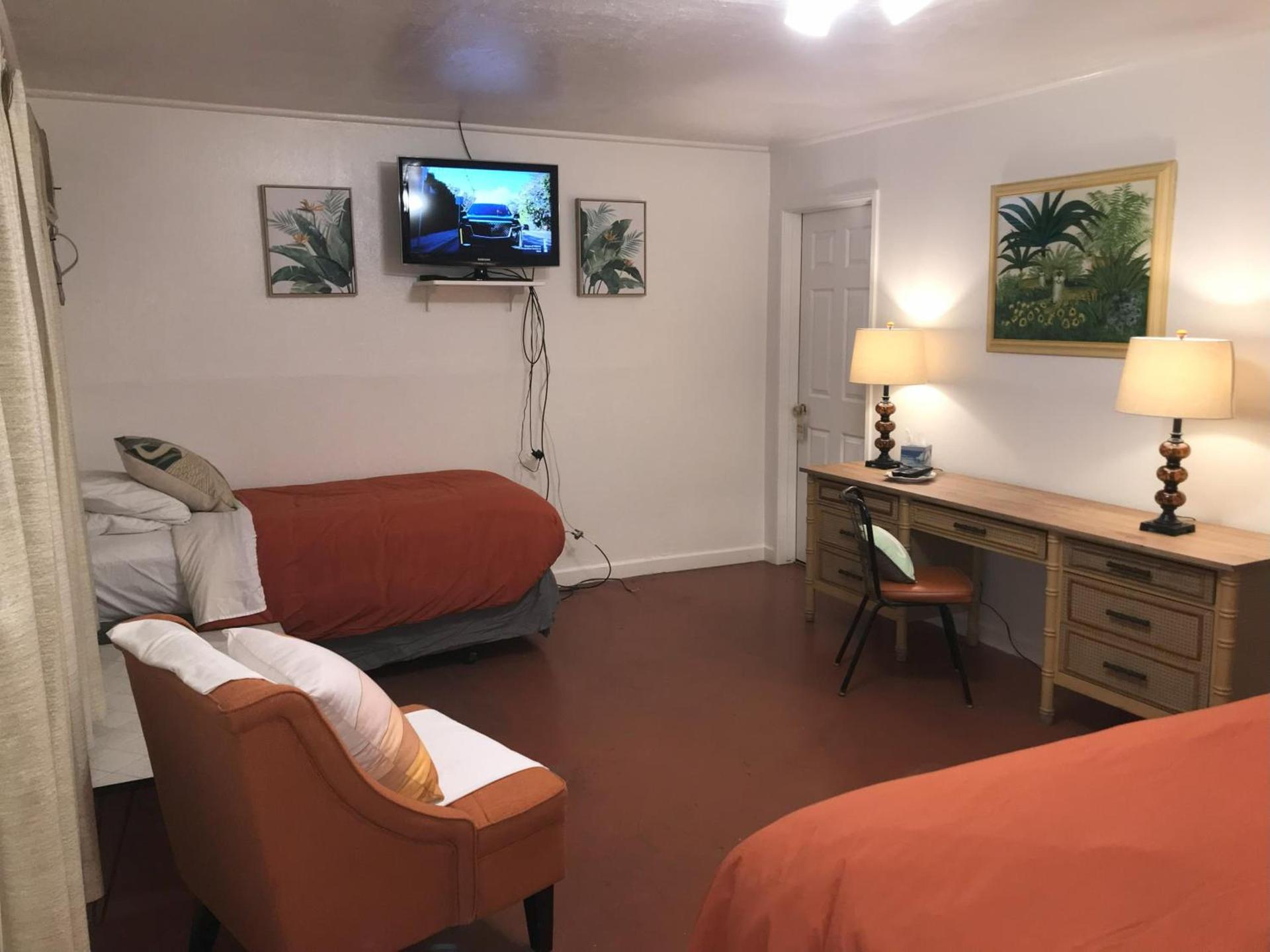 Aloha Hotel Palm Springs photo 39