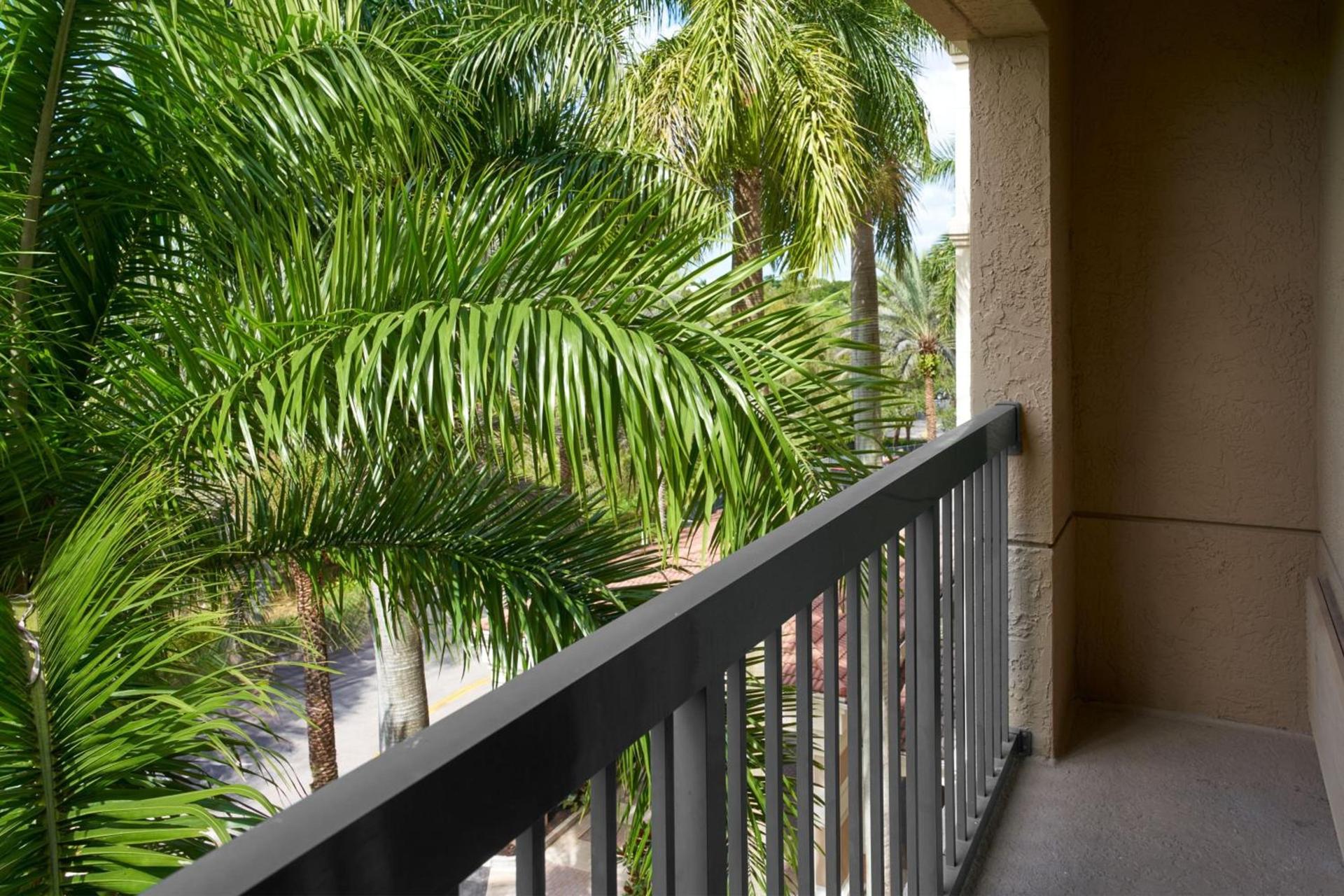 Courtyard by Marriott Fort Lauderdale Weston photo 17