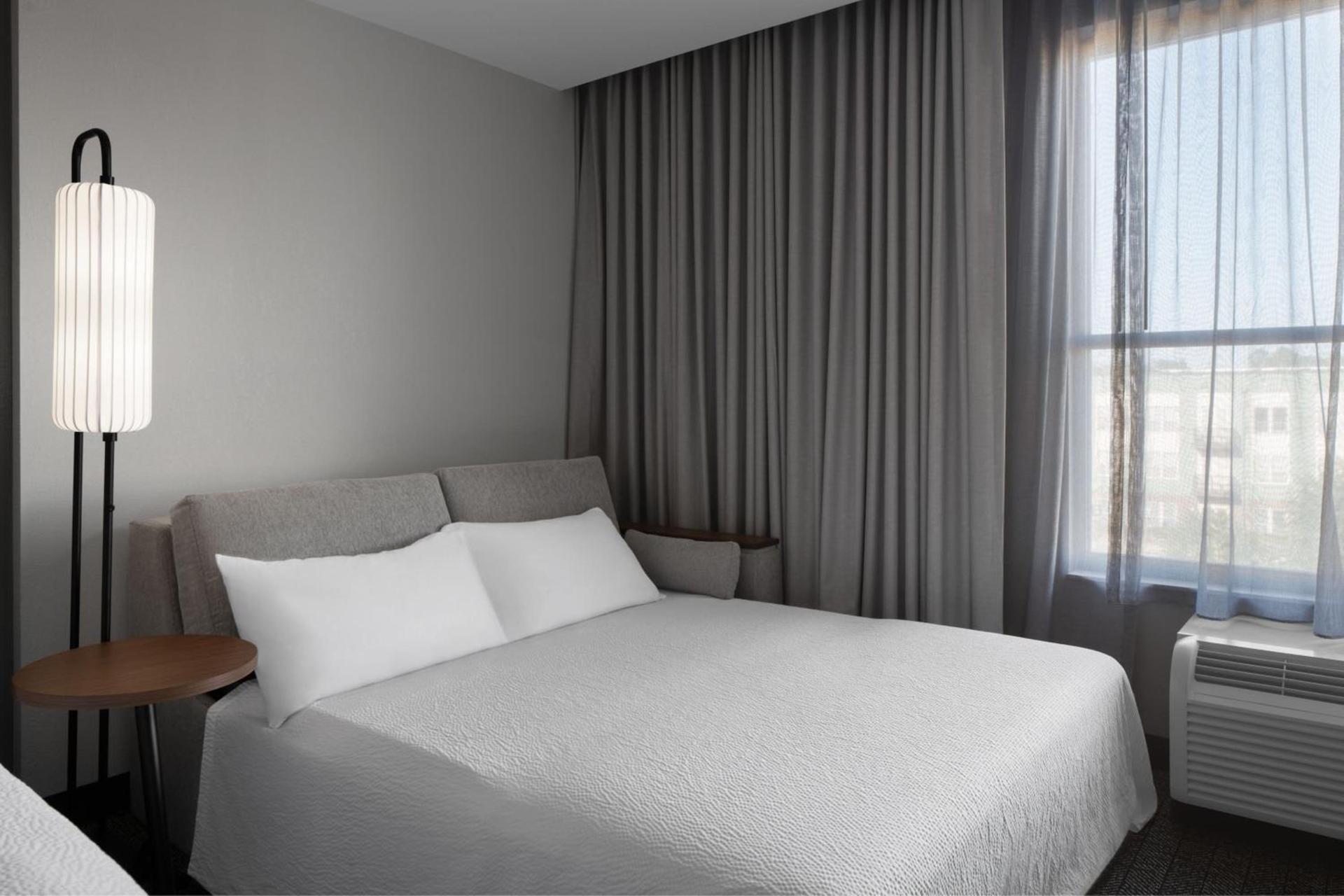Courtyard by Marriott Charleston Summerville photo 33